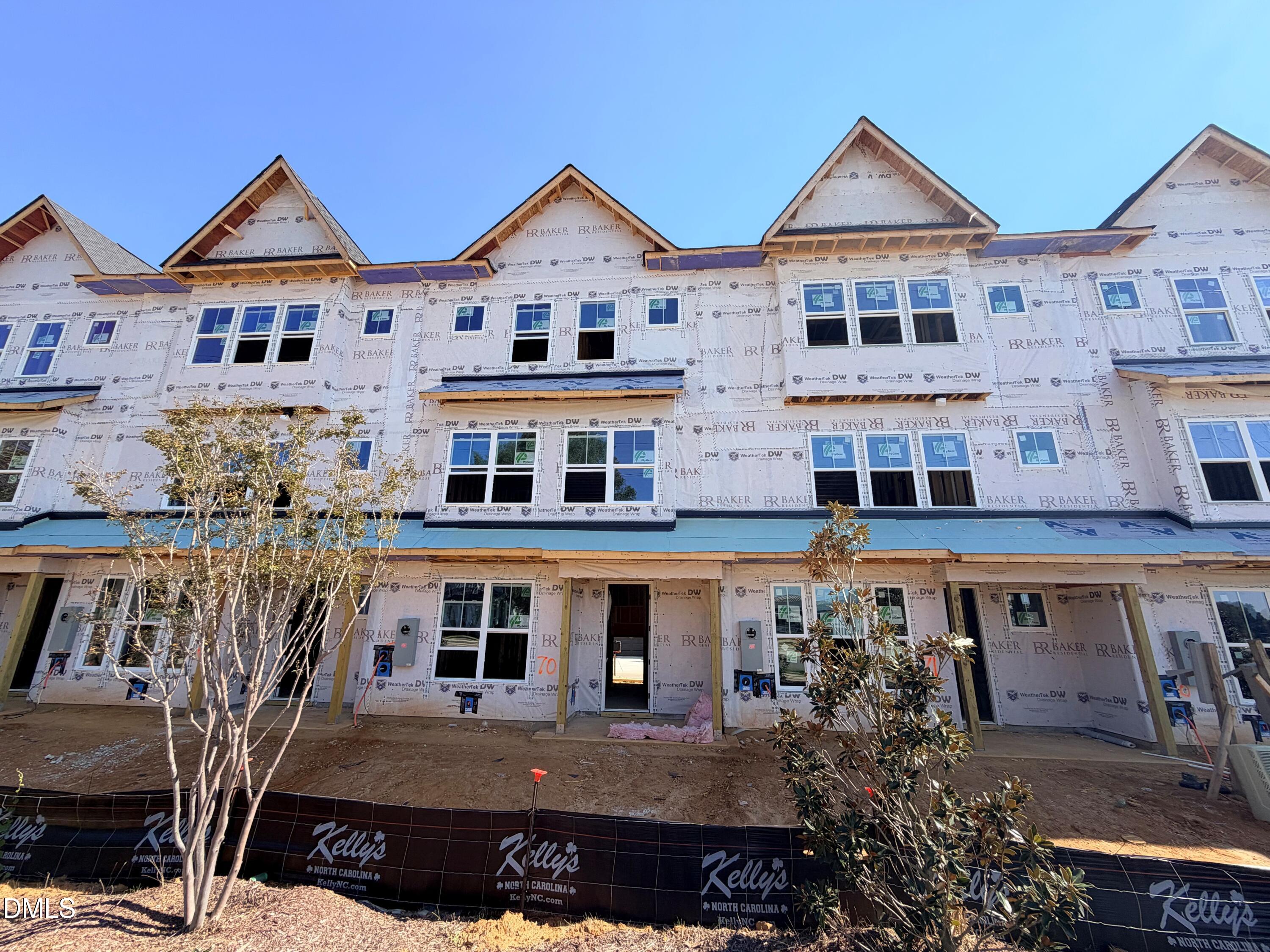 Lot 70 Exterior