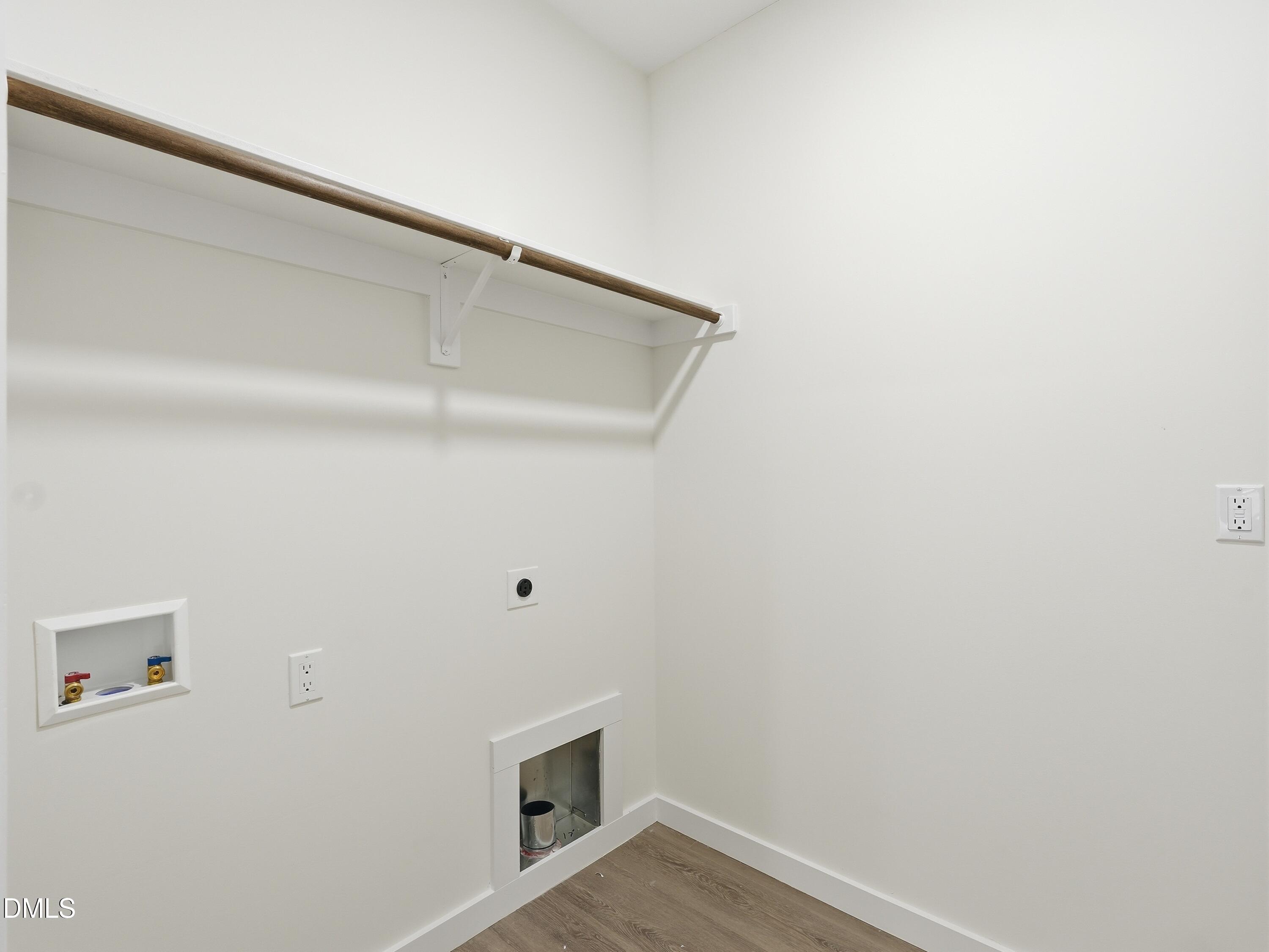 property-img
