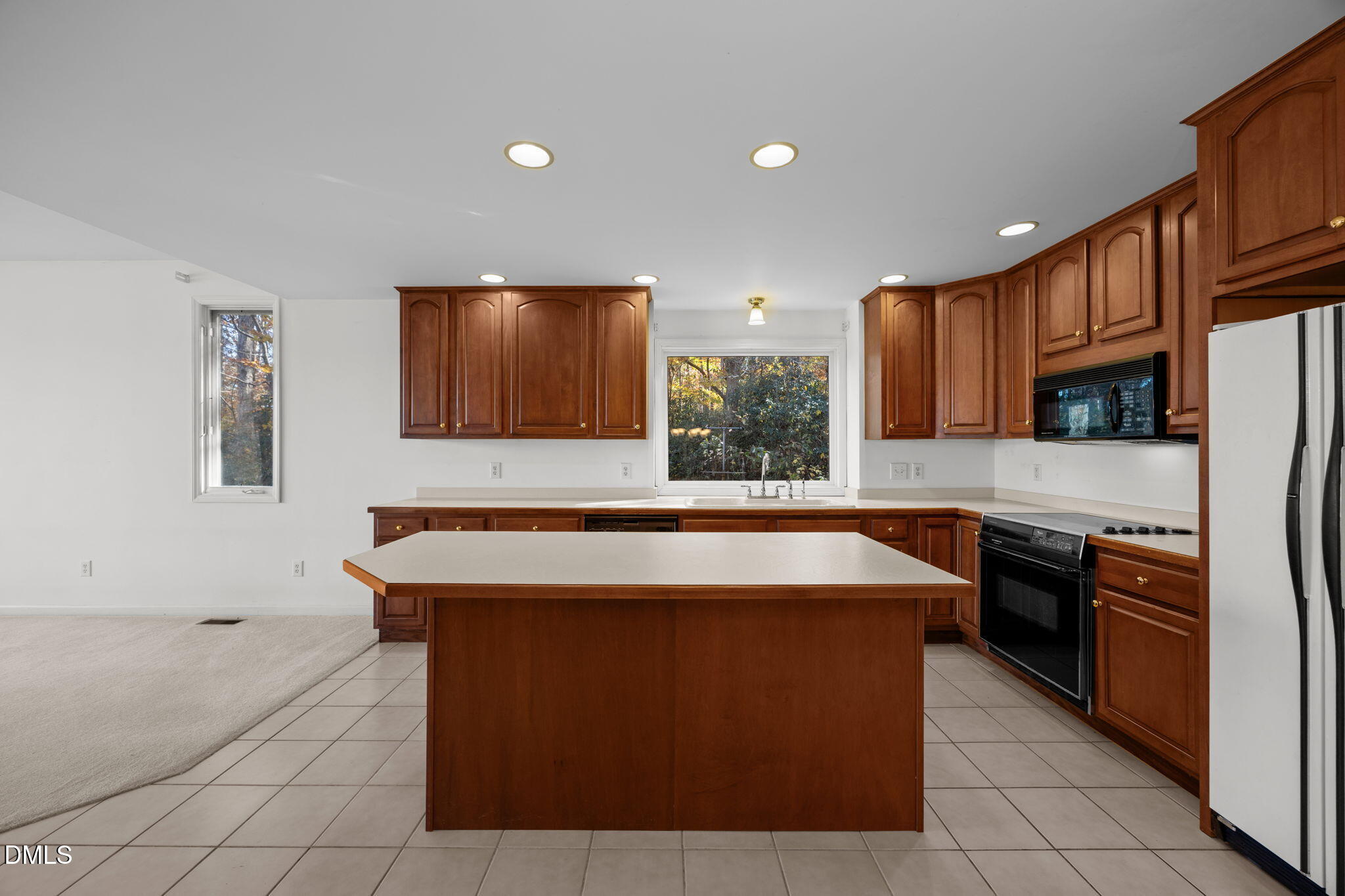 property-img