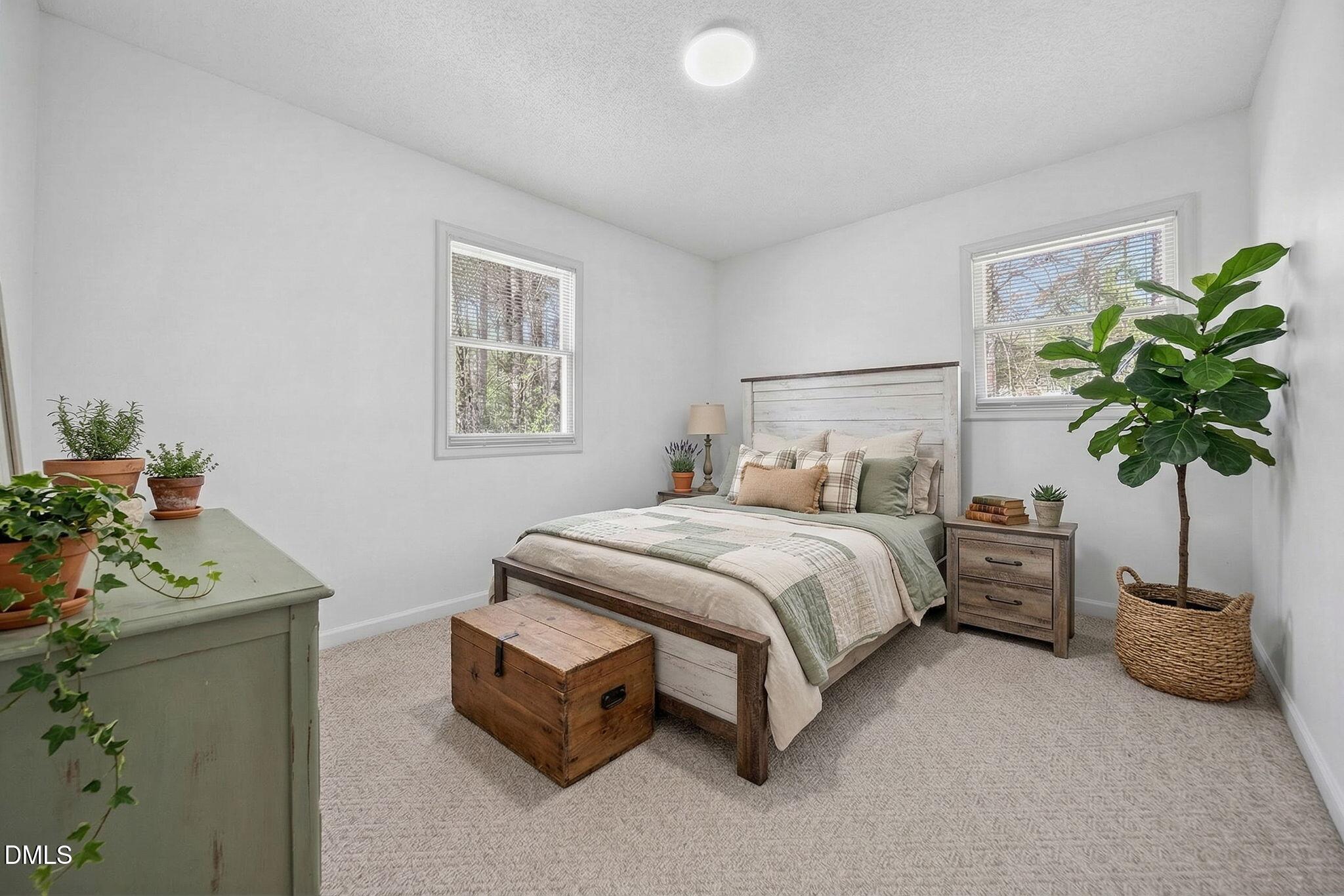 property-img
