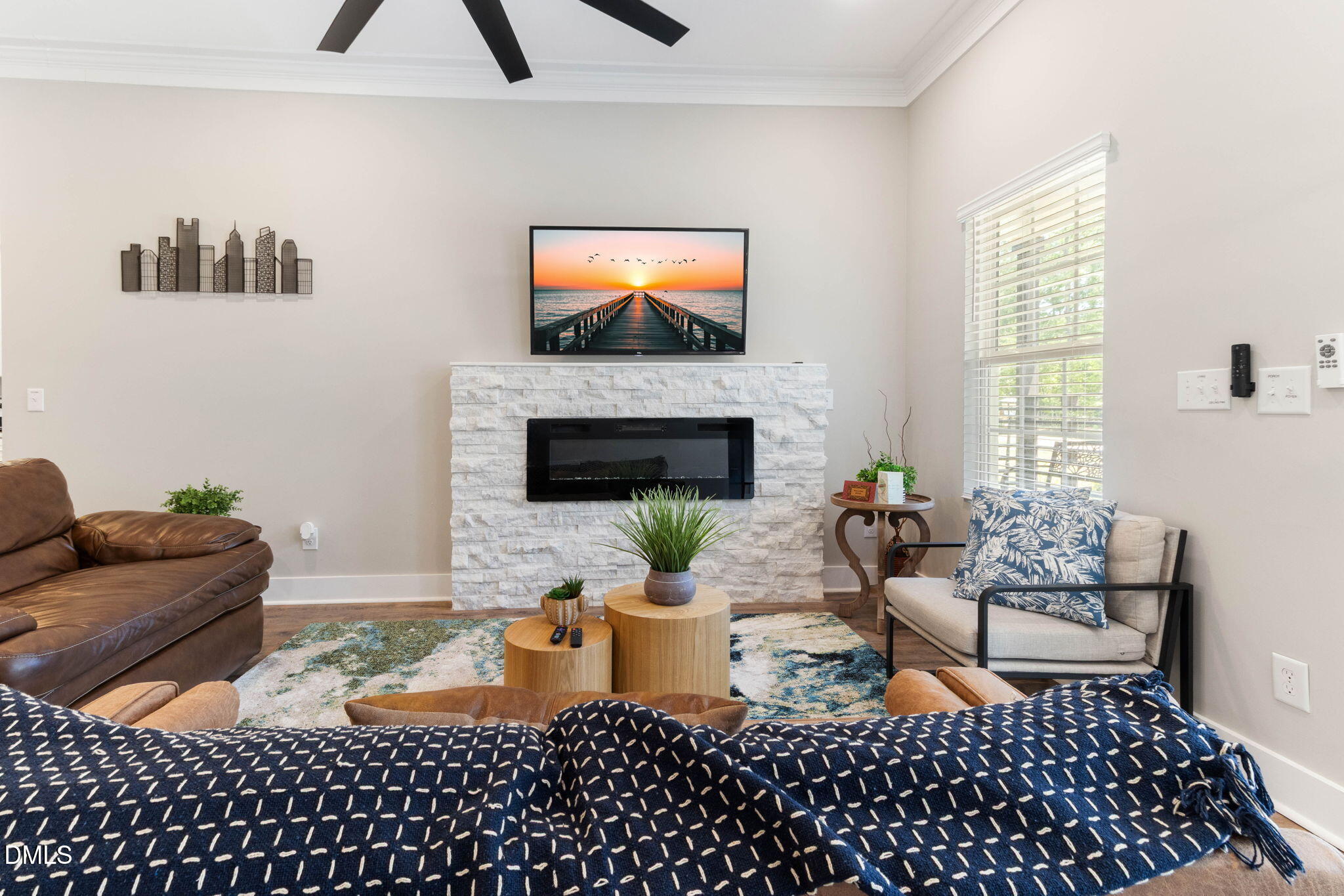 property-img