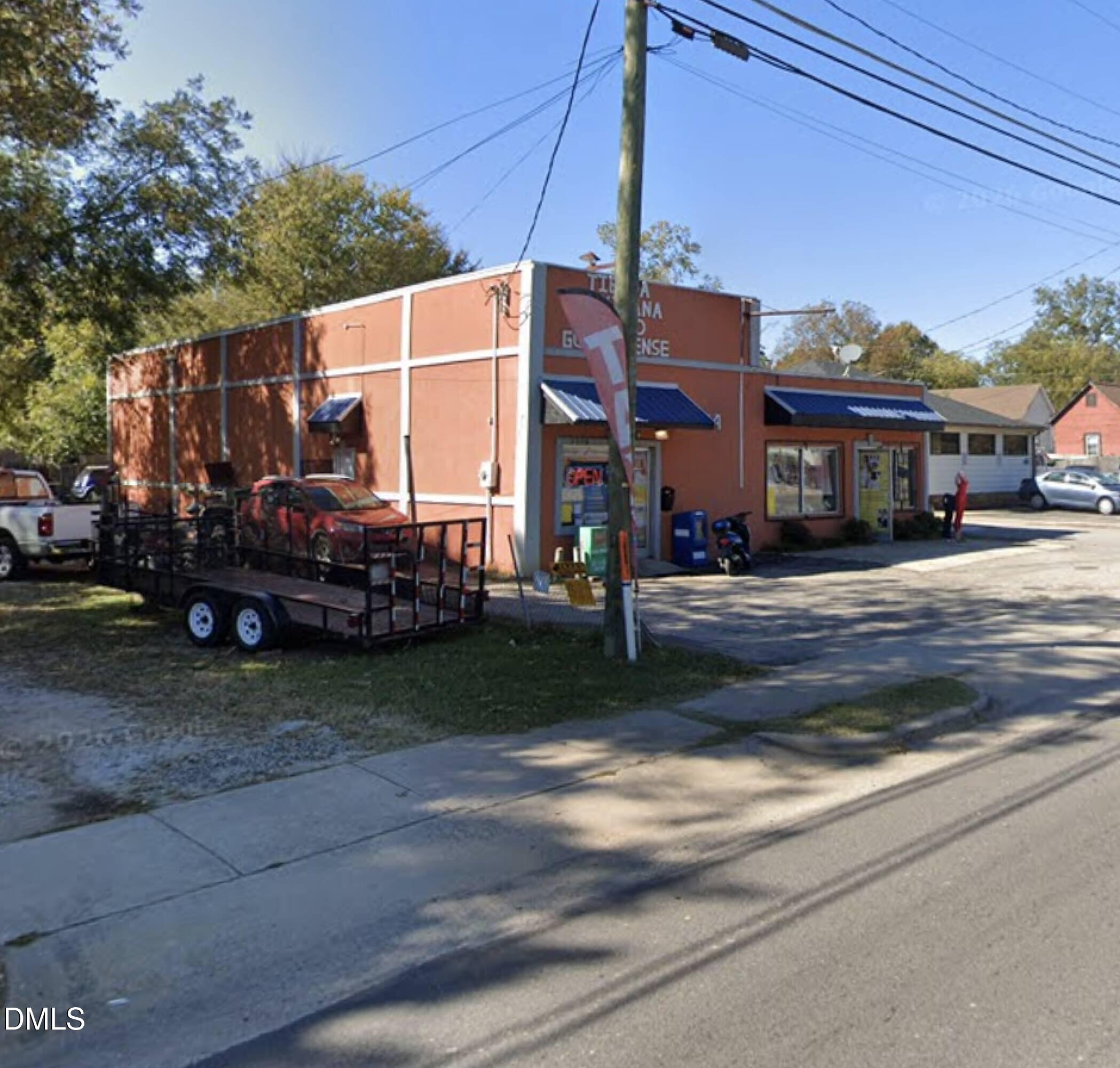 Exterior photo of 1512 S Saunders Street, Raleigh, NC 27603. MLS: 10172303