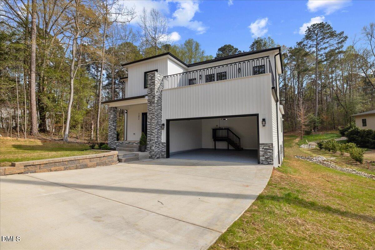 property-img