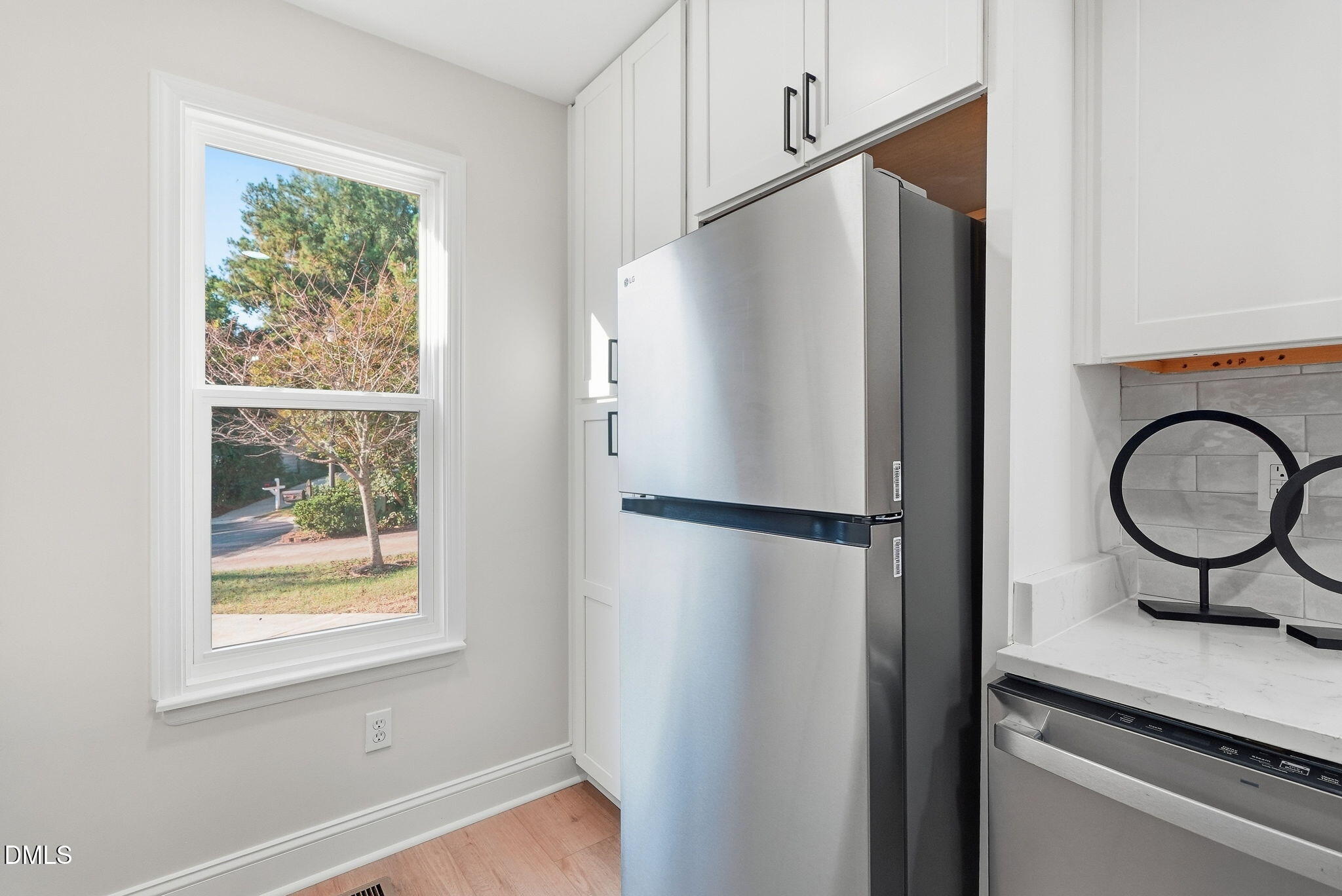 Exterior photo of 3812 Hollycrest Court, Raleigh, NC 27612. MLS: 10196261