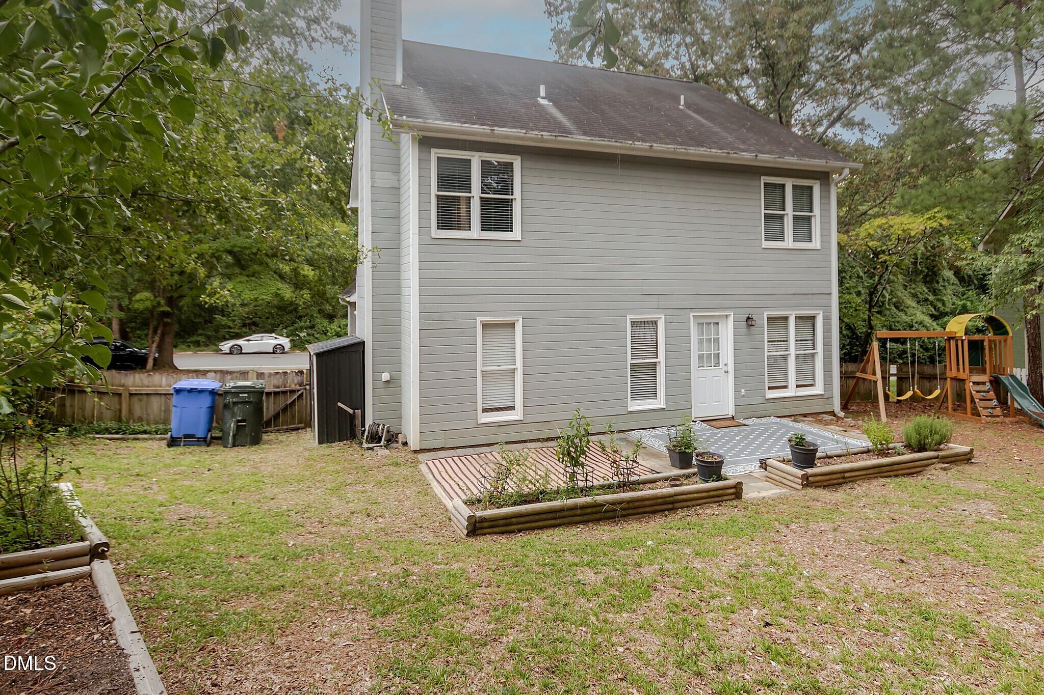 Exterior photo of 804 Hilton Drive, Fayetteville, NC 28311. MLS: 10190277