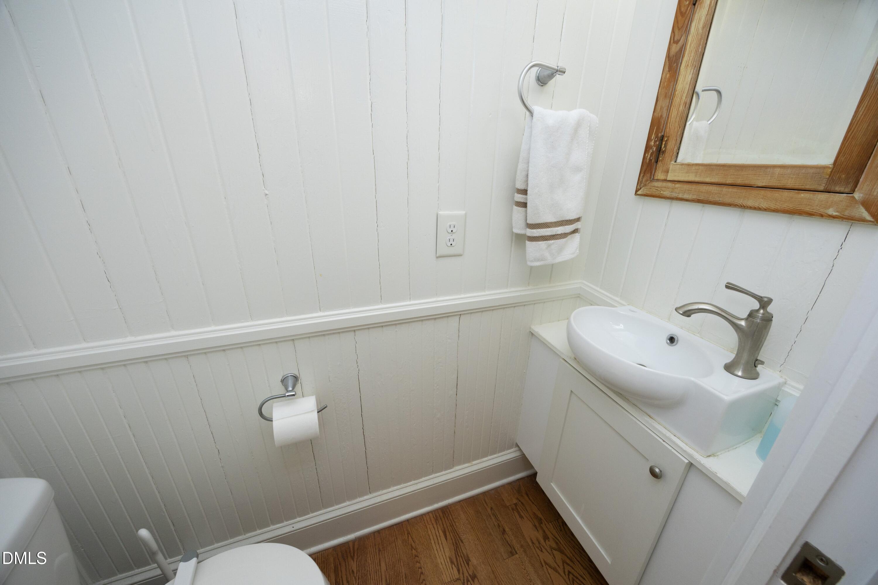 Exterior photo of 304 Mccauley Street, Chapel Hill, NC 27516. MLS: 10183685