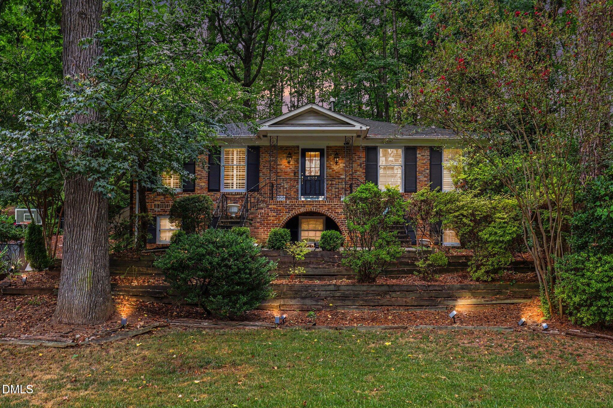 4105 Yadkin Drive