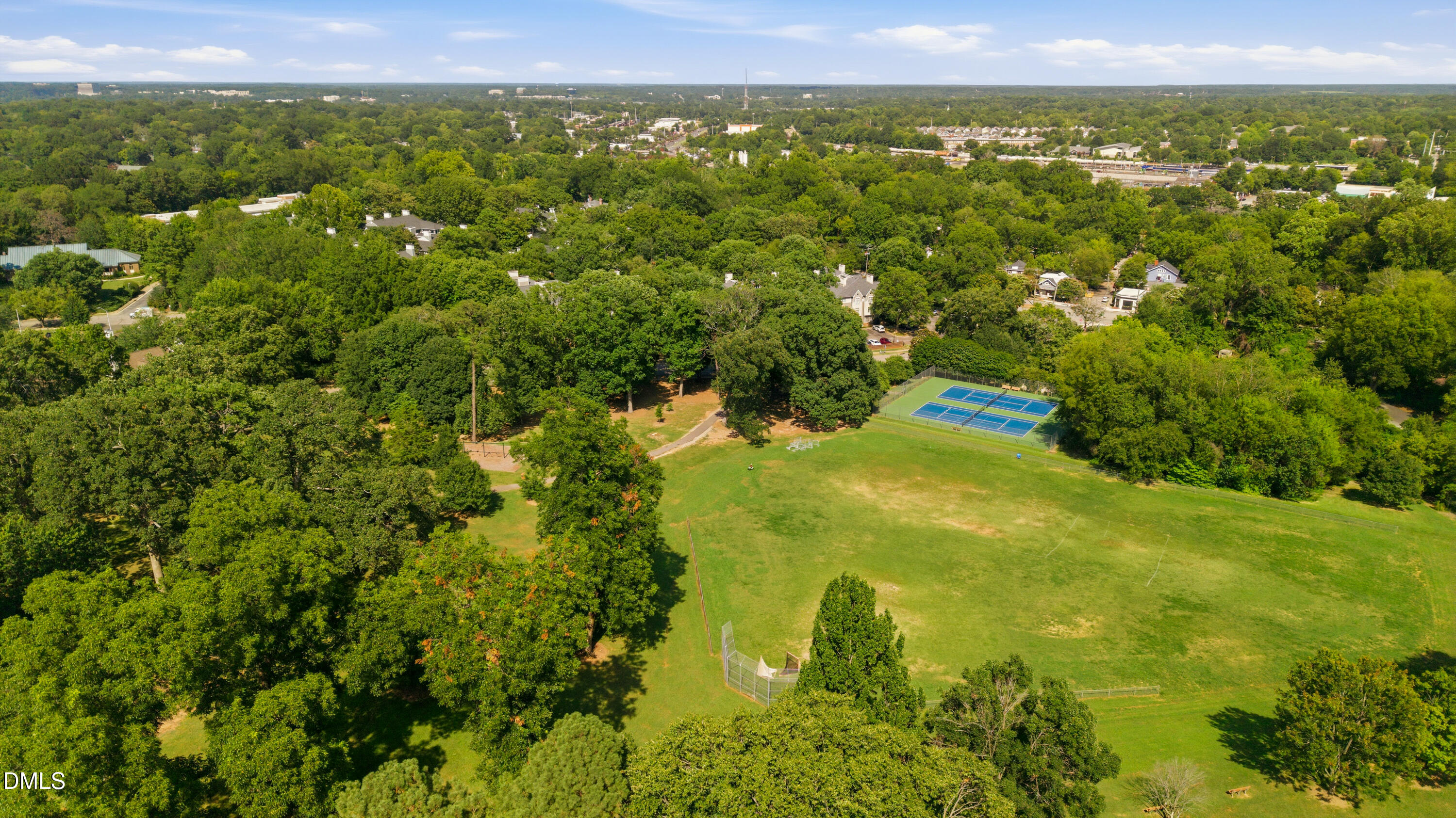 Exterior photo of 750 Washington Street 302, Raleigh, NC 27605. MLS: 10187477