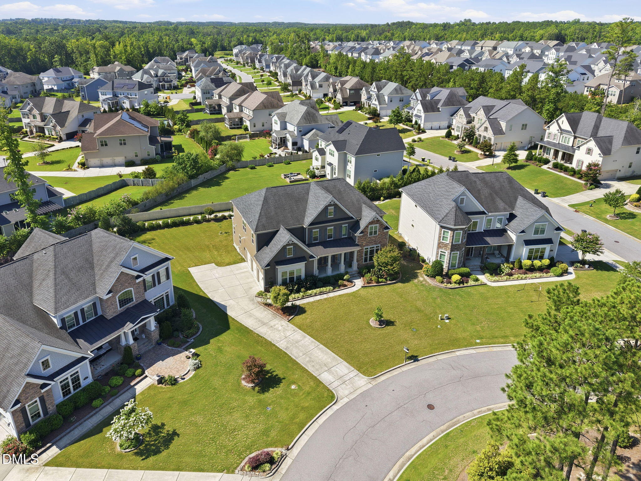 Exterior photo of 2841 Flora Oaks Way, Apex, NC 27523. MLS: 10181798