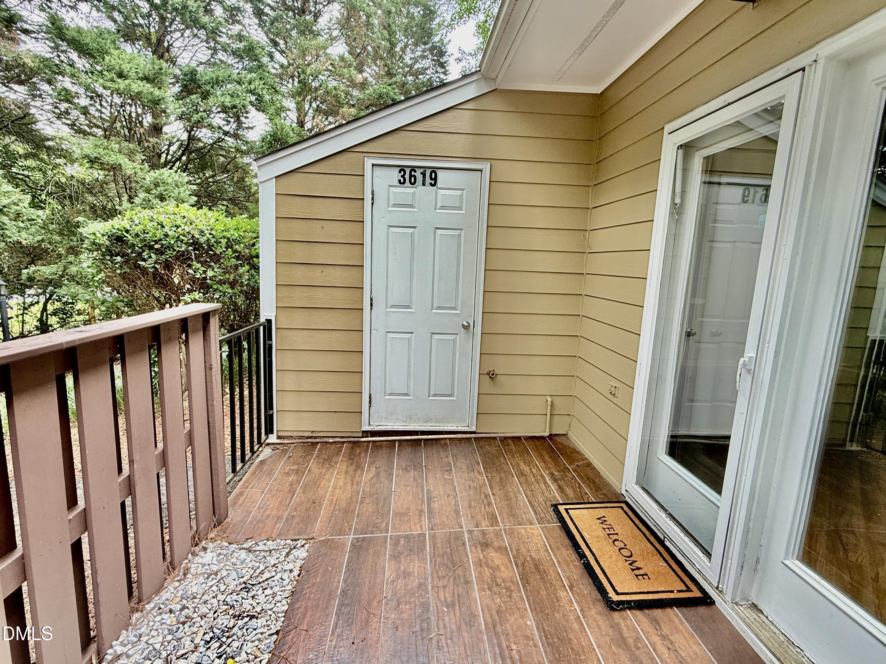 Exterior photo of 3619 Mill Run, Raleigh, NC 27612. MLS: 10176020
