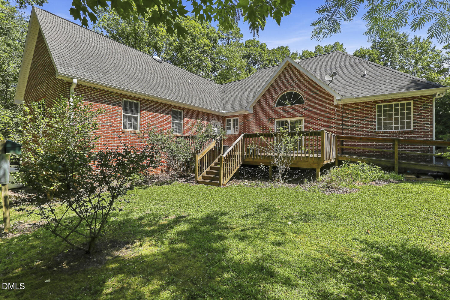 Exterior photo of 348 Doe Run Drive, Sanford, NC 27330. MLS: 10186141