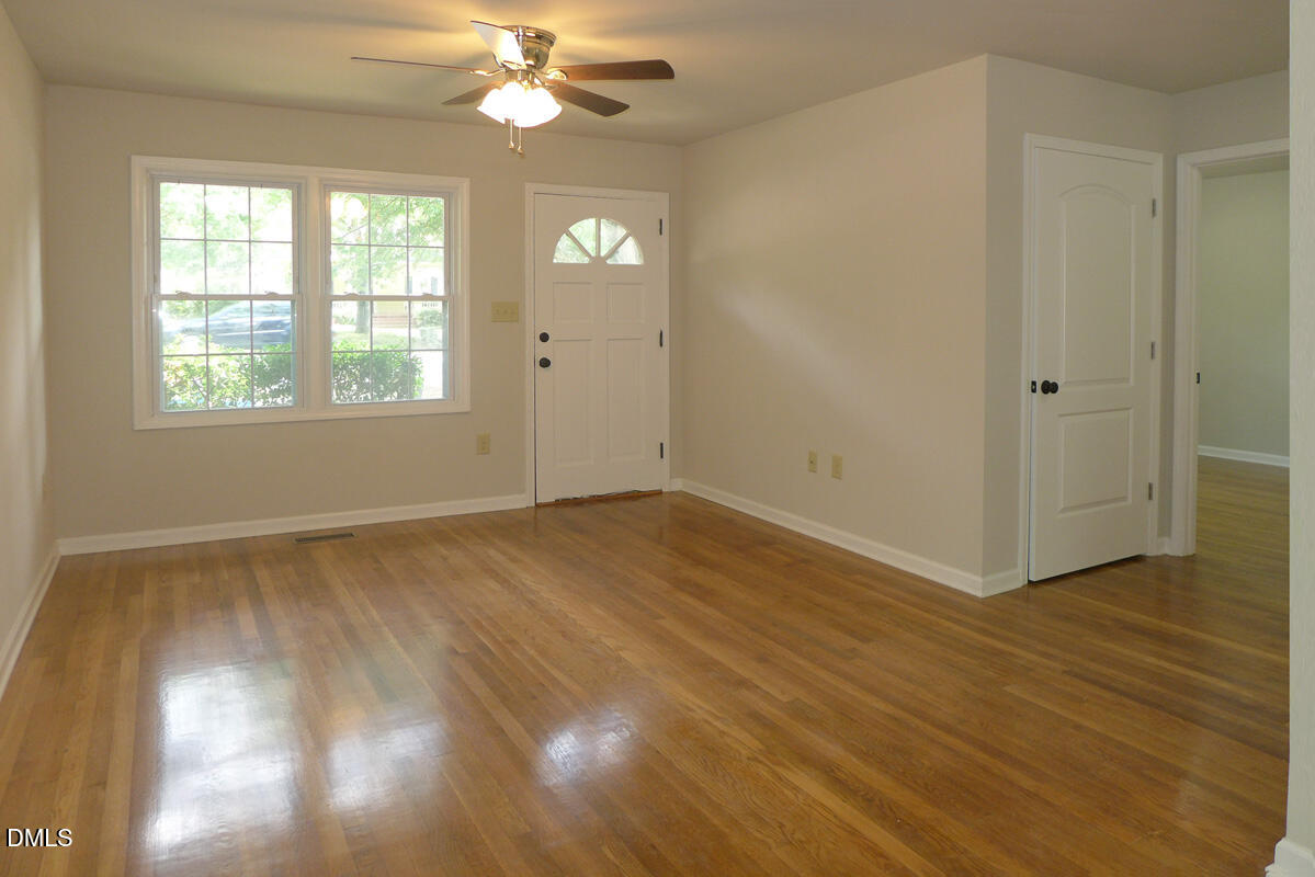 Exterior photo of 416 W Cameron Avenue 4, Chapel Hill, NC 27516. MLS: 10196596