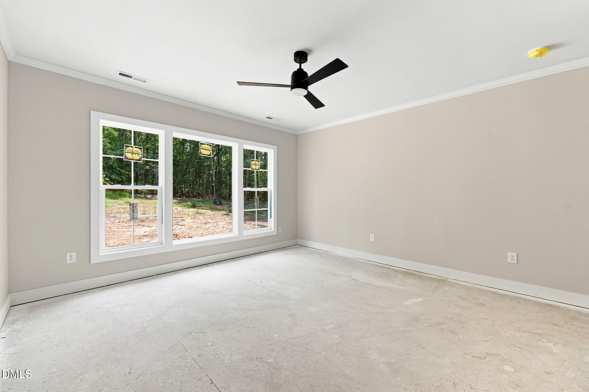 property-img