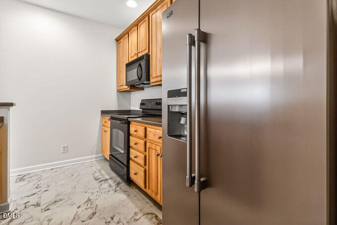 021-680x453-photo