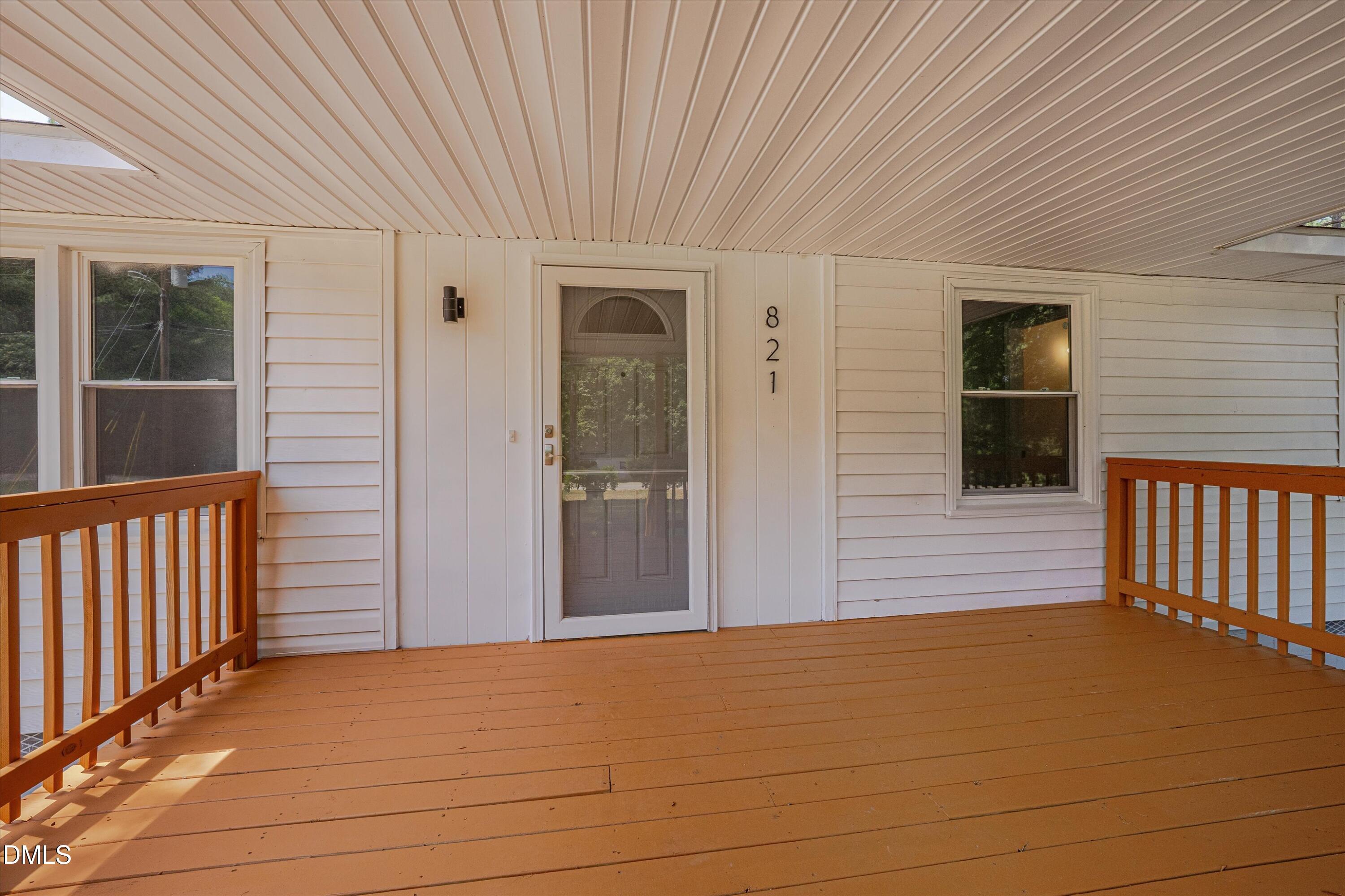 Exterior photo of 821 Fred Royster Road, Henderson, NC 27537. MLS: 10173862