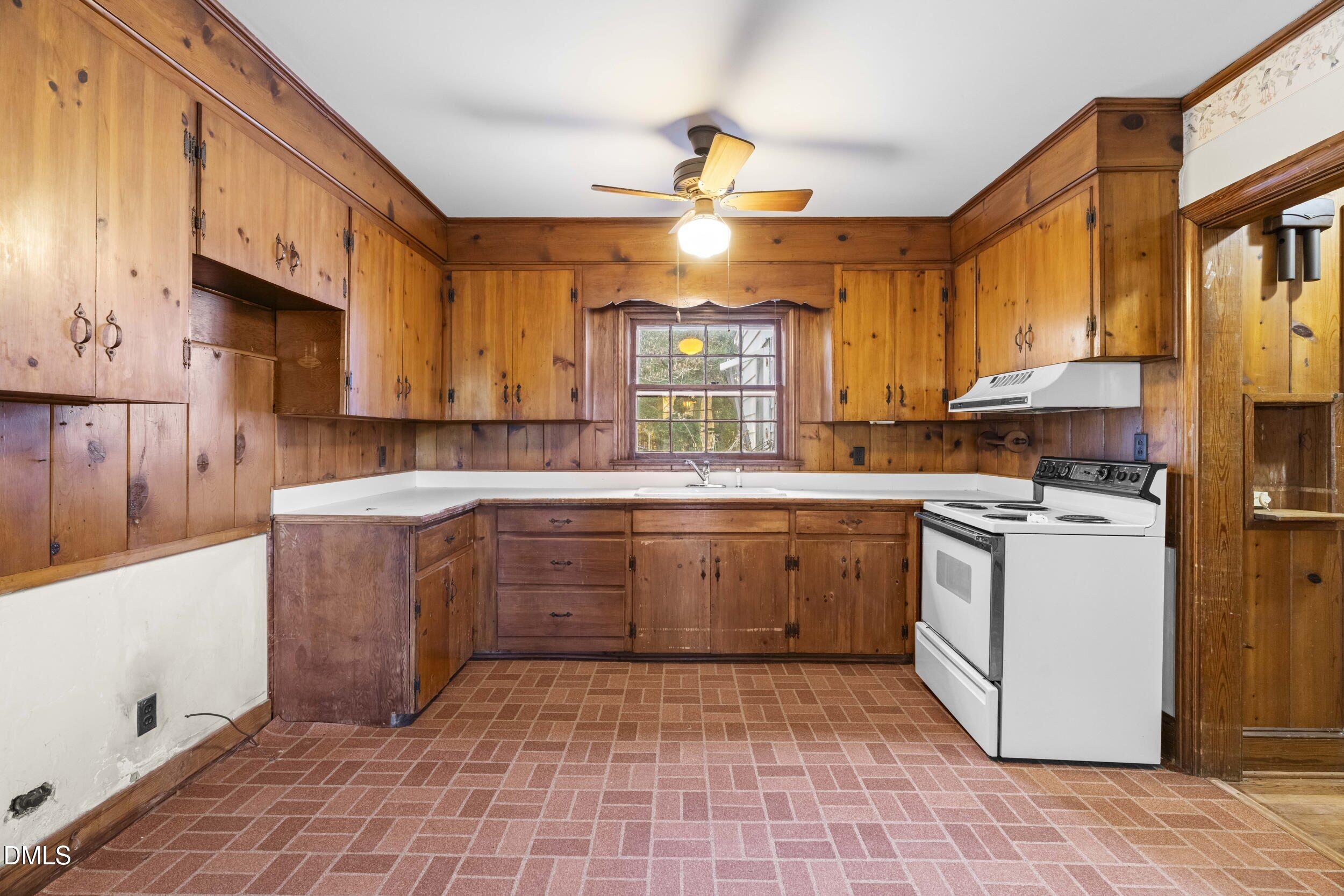Exterior photo of 705 Wilsons Mills Road, Smithfield, NC 27577. MLS: 10181704