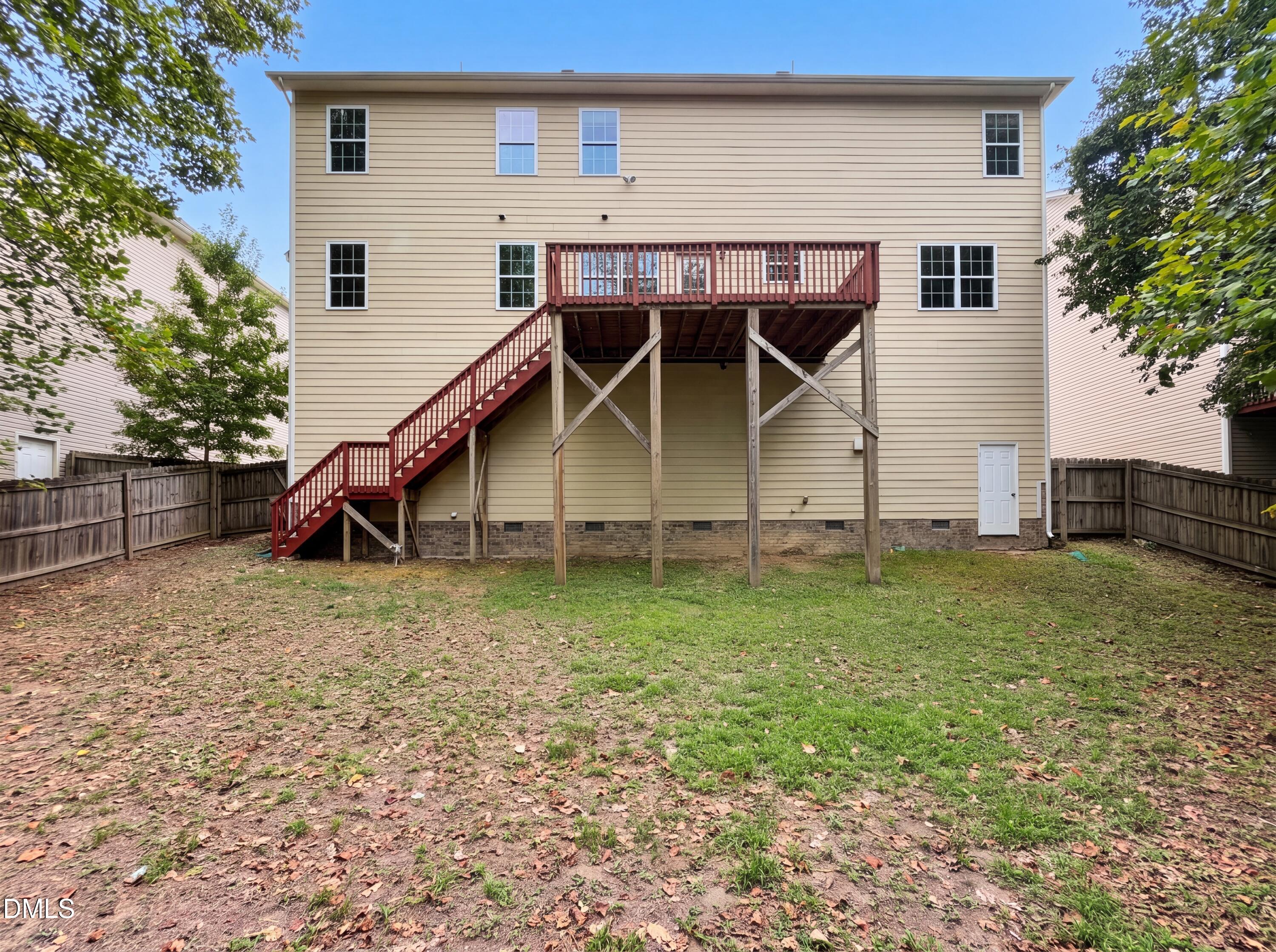 Exterior photo of 320 Knollcrest Lane, Knightdale, NC 27545. MLS: 10179530