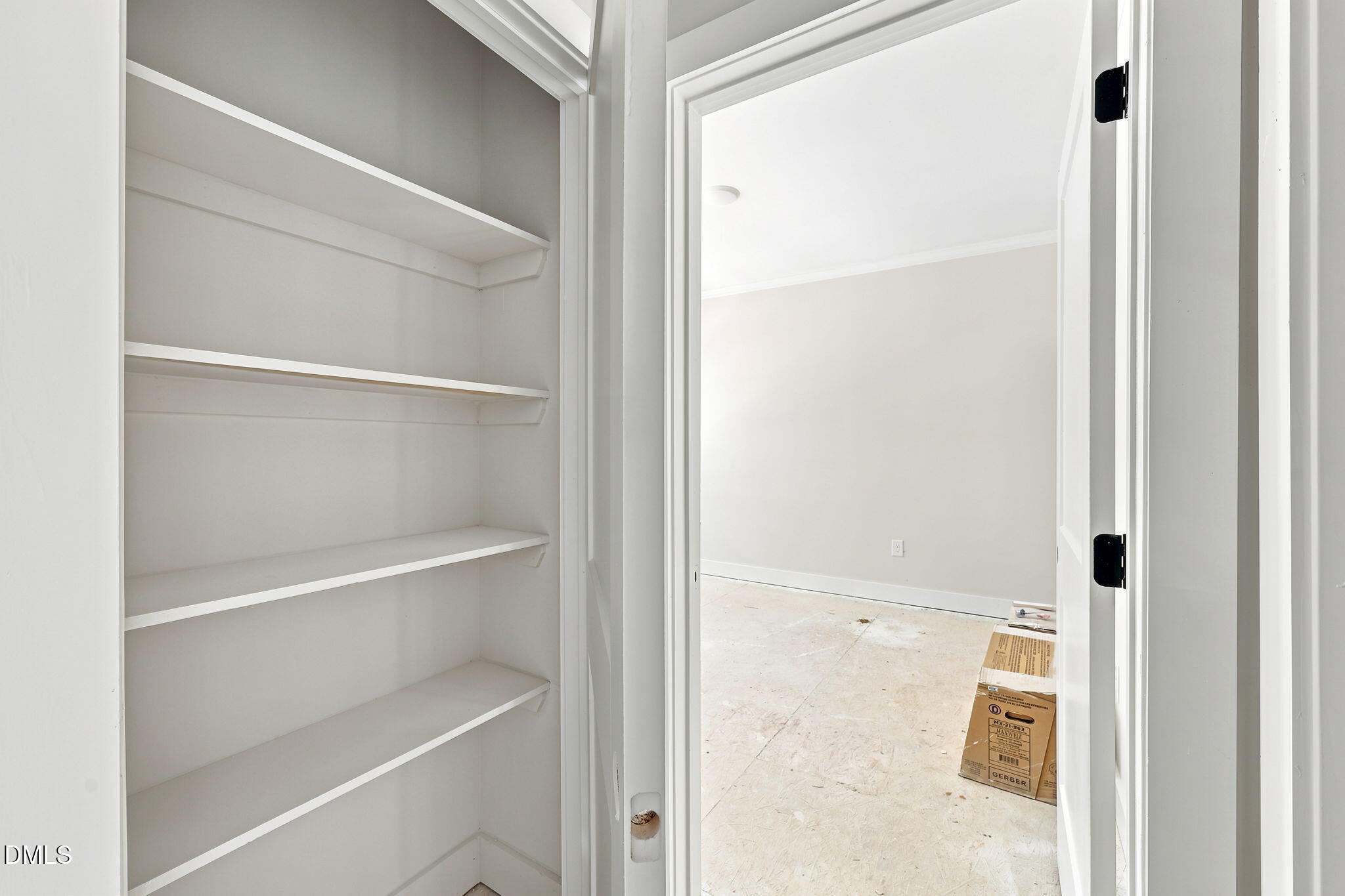property-img