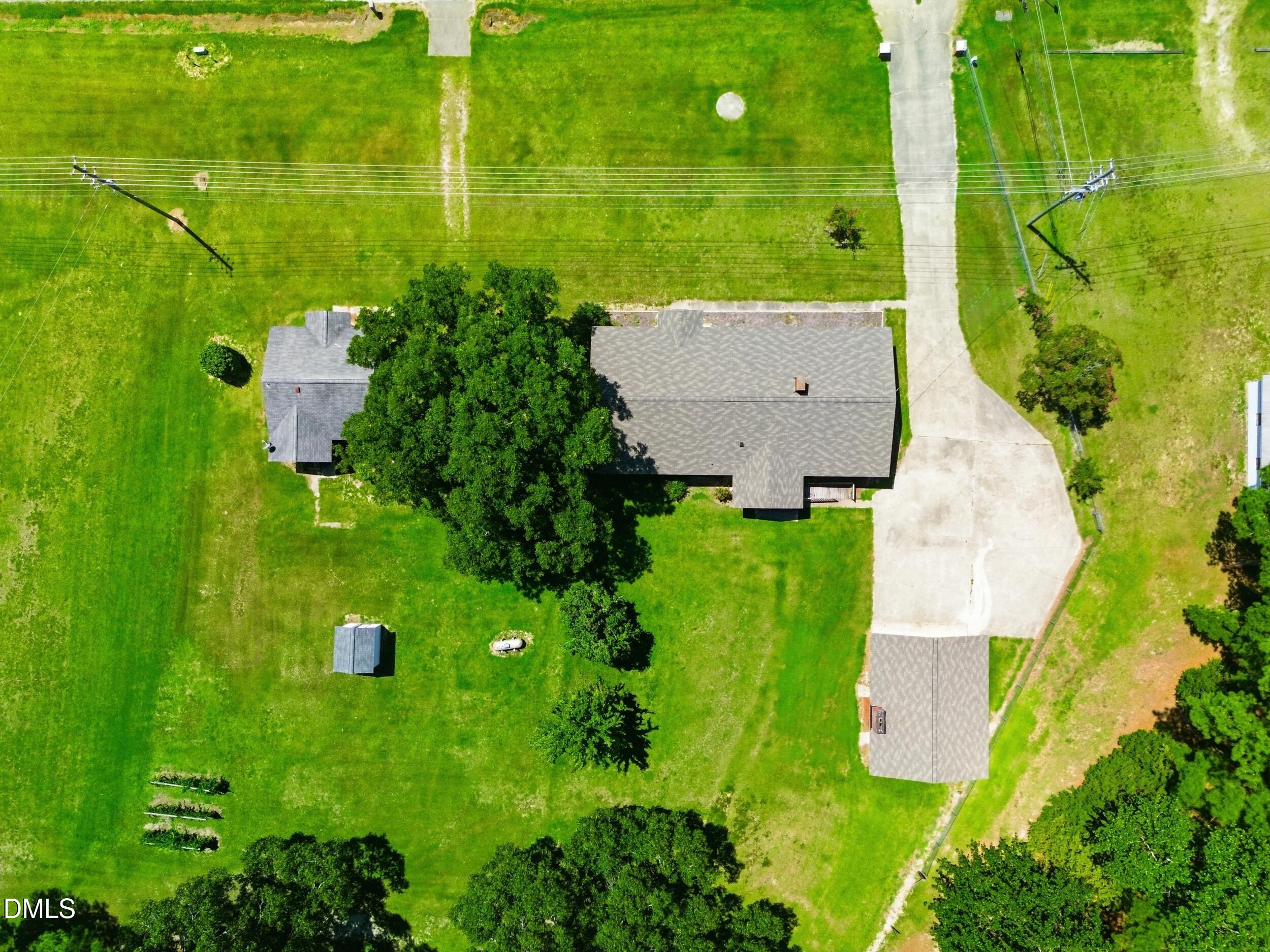 Exterior photo of 8701, 8705 White Oak Road, Garner, NC 27529. MLS: 10188167