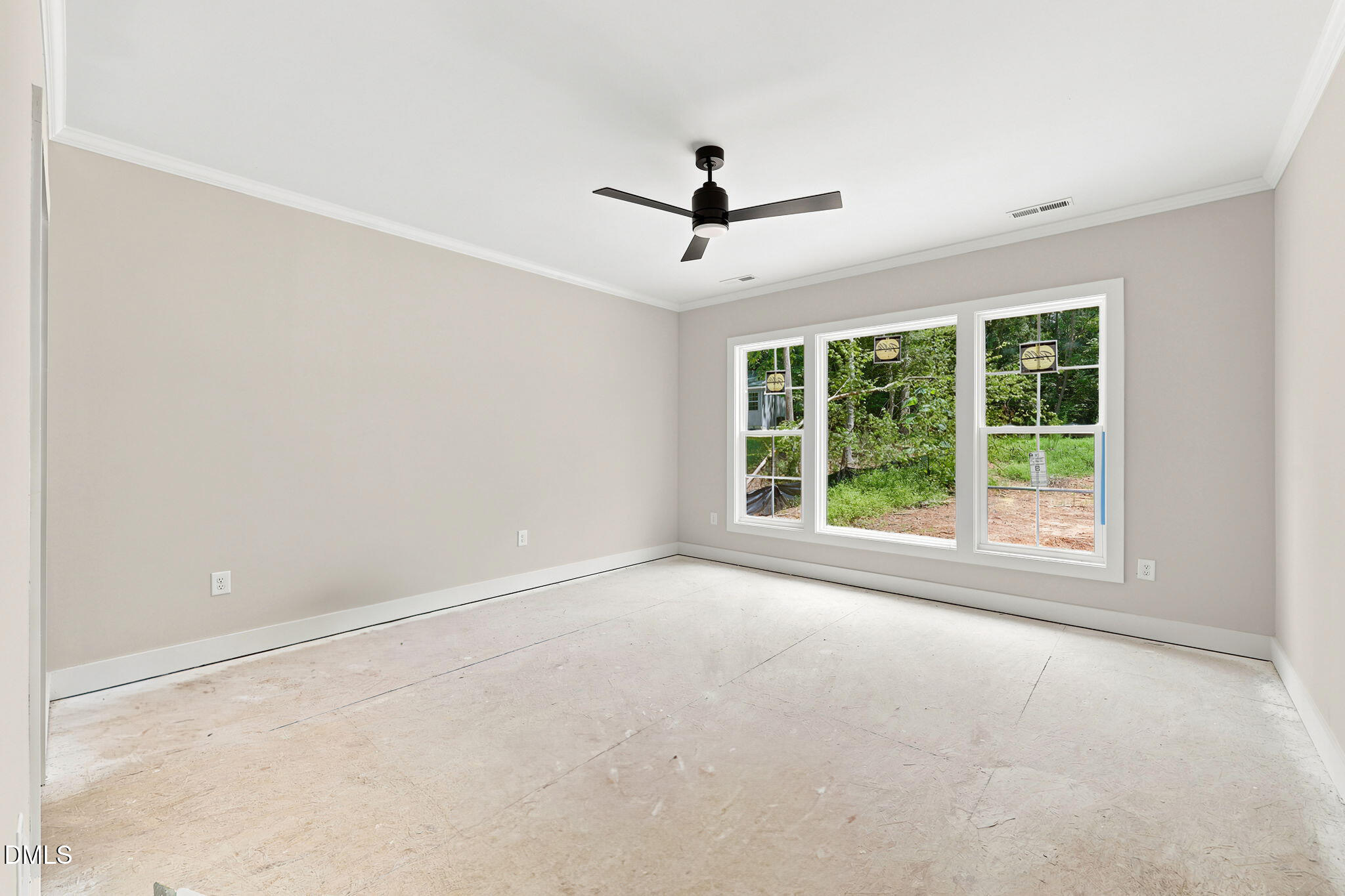 property-img