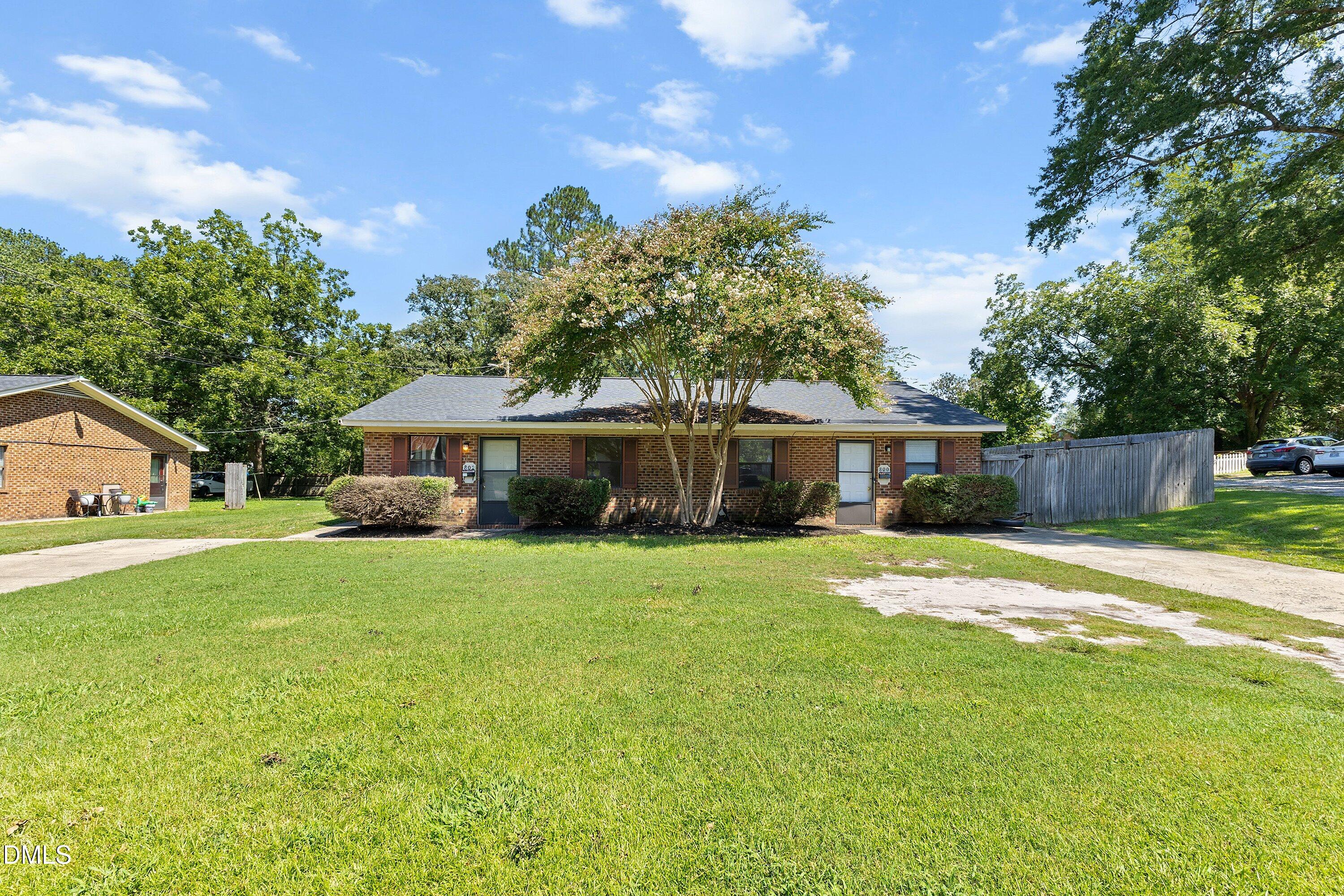 Exterior photo of 800 W Anderson Street 802, Selma, NC 27576. MLS: 10189544