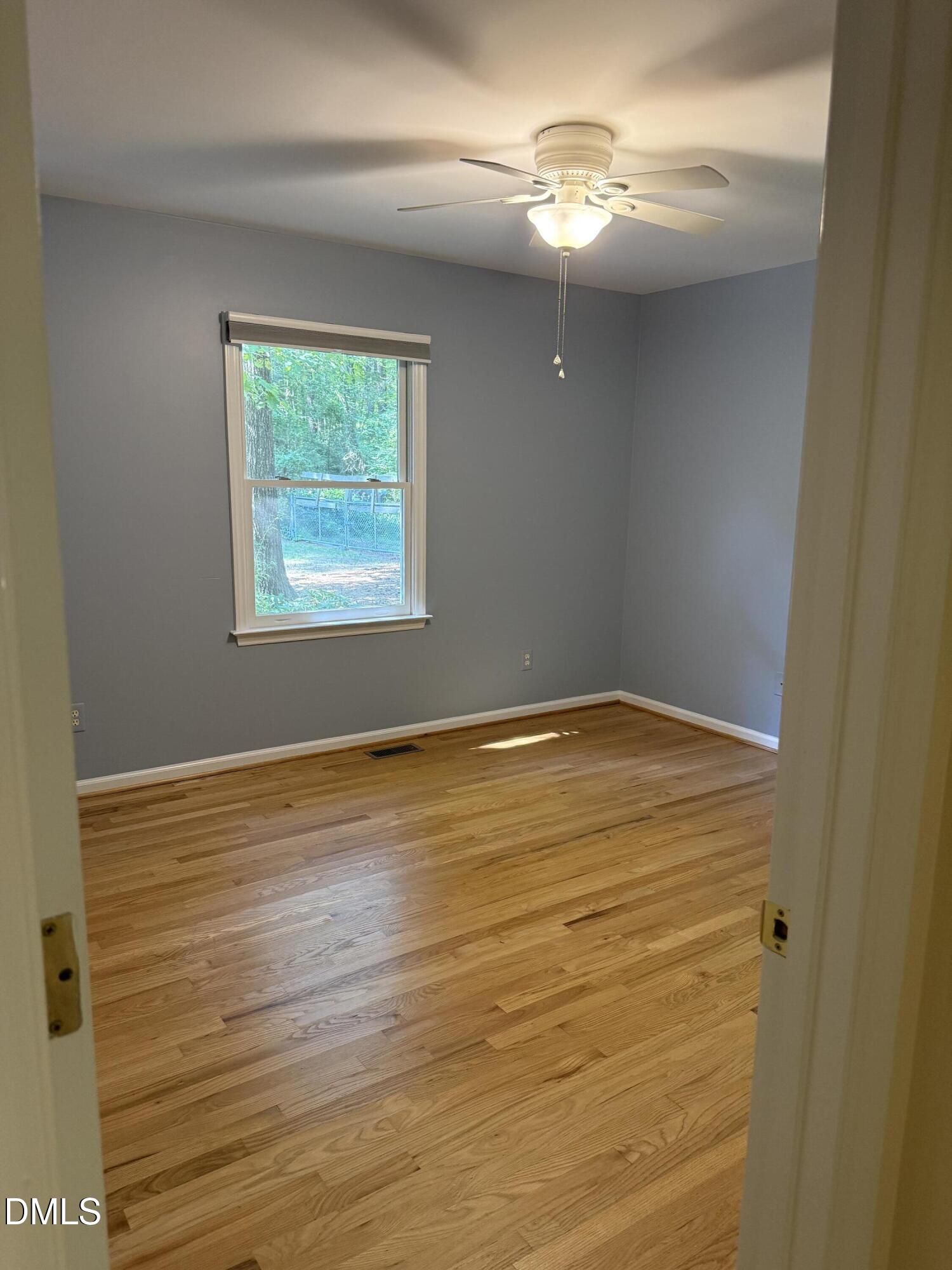 Exterior photo of 137 B Windsor Circle, Chapel Hill, NC 27516. MLS: 10190934