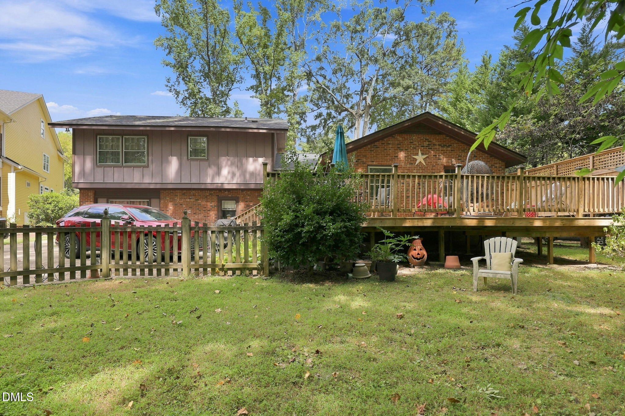 Exterior photo of 5612 Old Forge Circle, Raleigh, NC 27609. MLS: 10192045