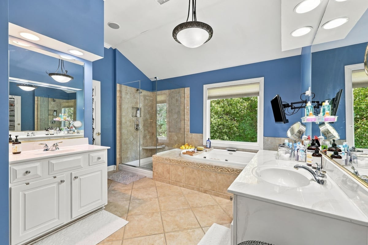 Exterior photo of 7204 Summit Waters Lane, Raleigh, NC 27613. MLS: 10193488