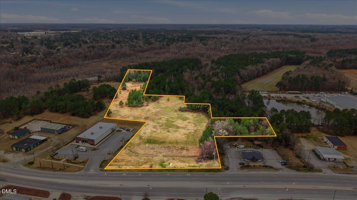 6-429 W Market St-Outline
