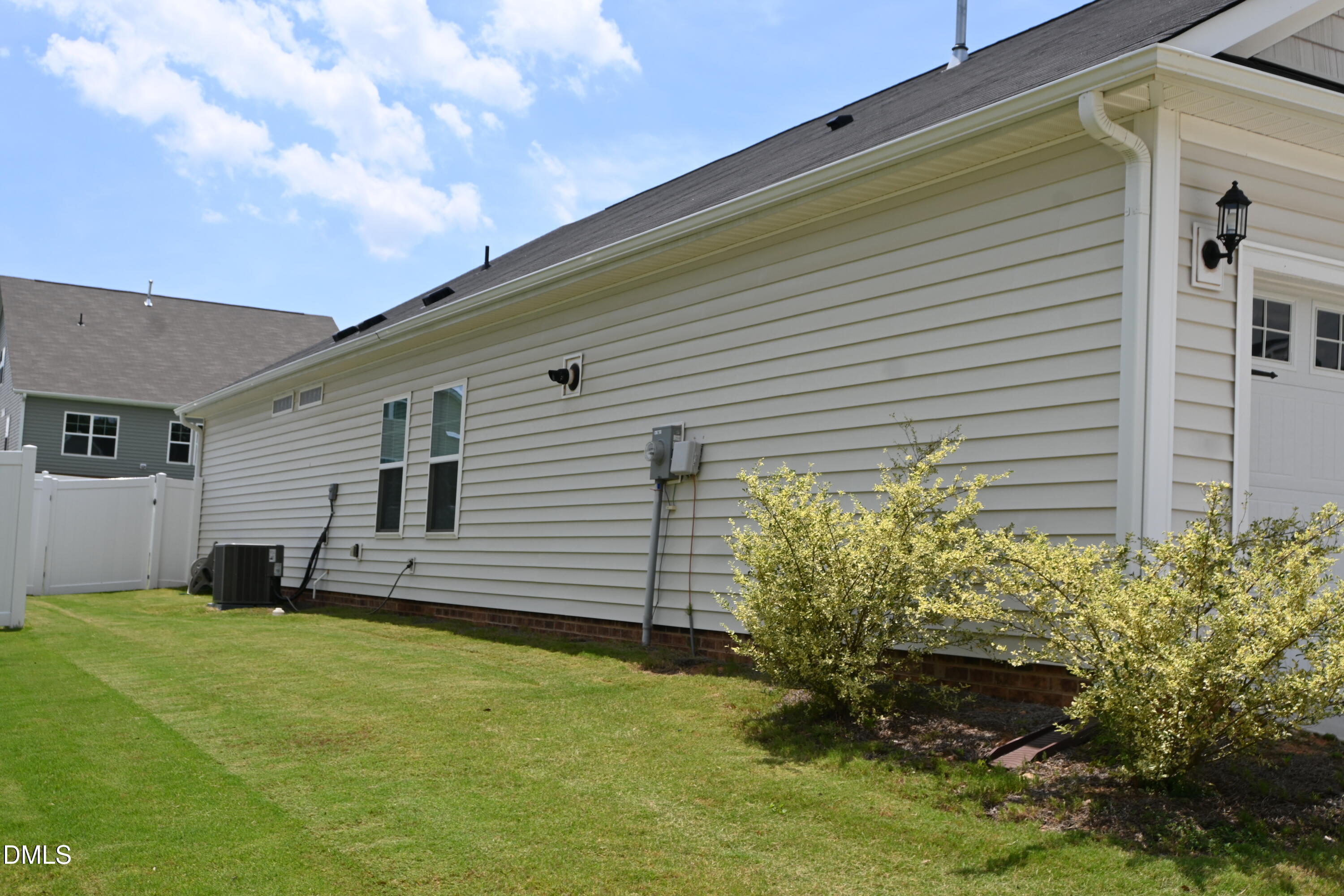 Exterior photo of 113 Sugarmaple Way, Youngsville, NC 27596. MLS: 10178093
