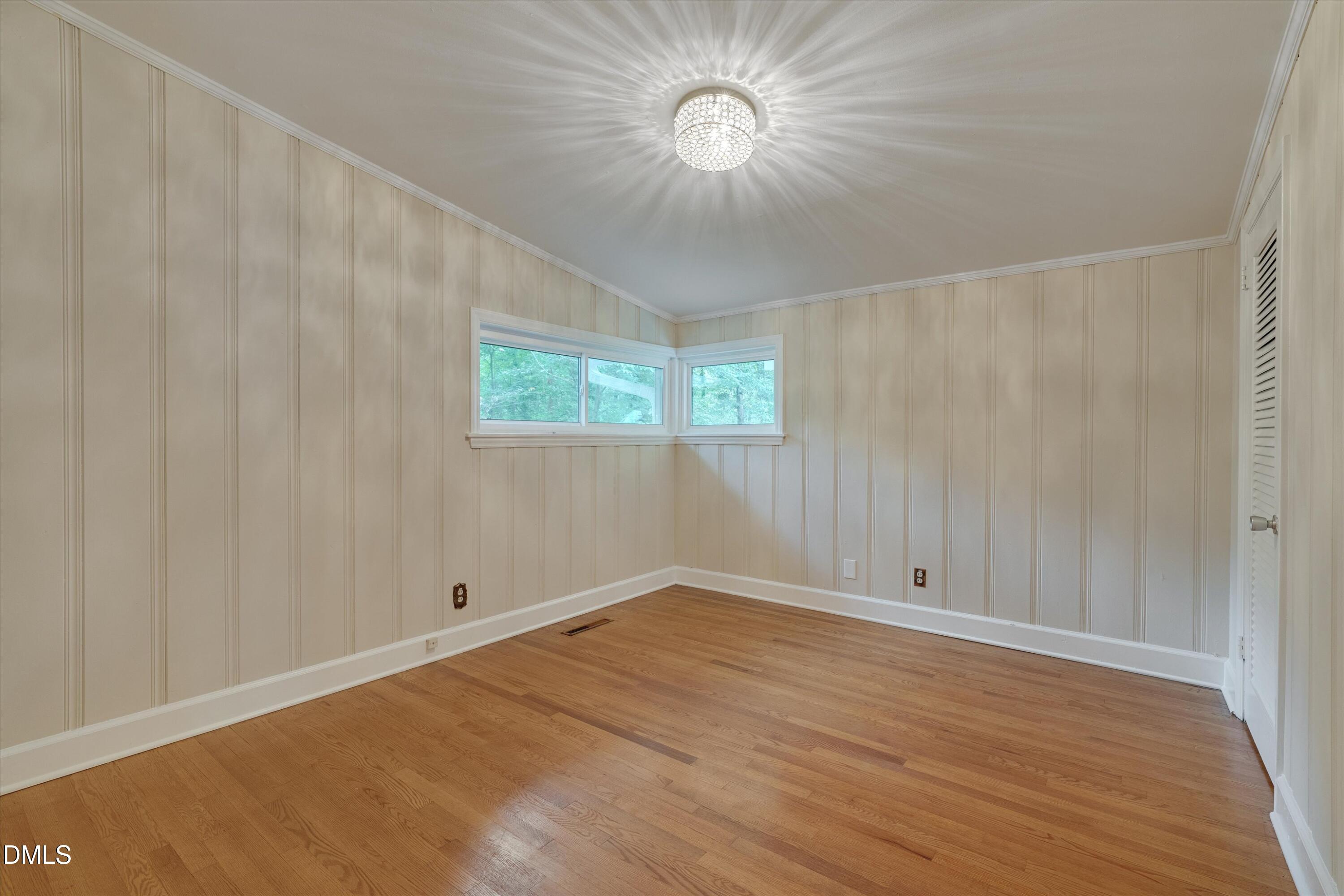 15-1617 Shawnee Street-15