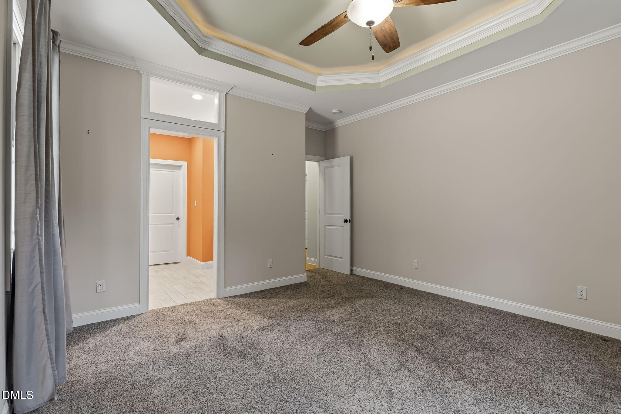 property-img