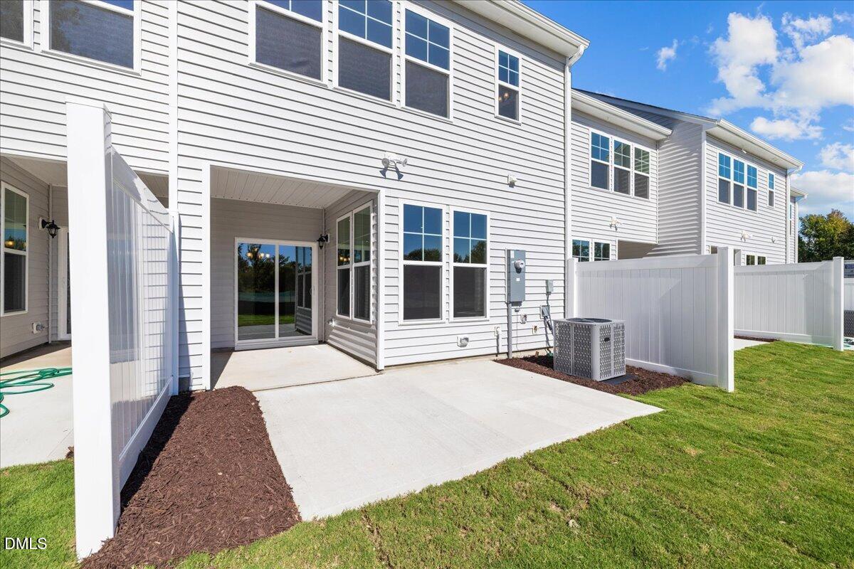 Exterior photo of 322 Short Ridge Way, Rolesville, NC 27571. MLS: 10151894