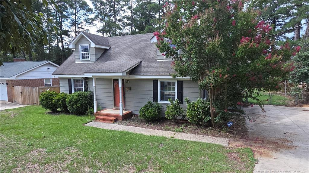 Exterior photo of 524 Country Club Drive, Fayetteville, NC 28301. MLS: 763425