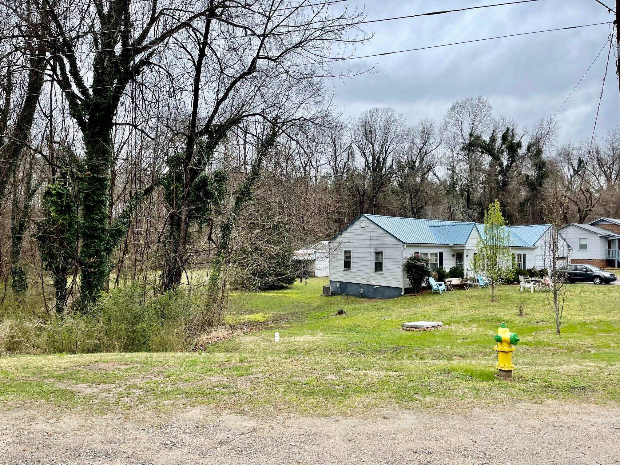 Exterior photo of 00 Oxford Rd/Southern Ave Road, Henderson, NC 27536. MLS: 10054278