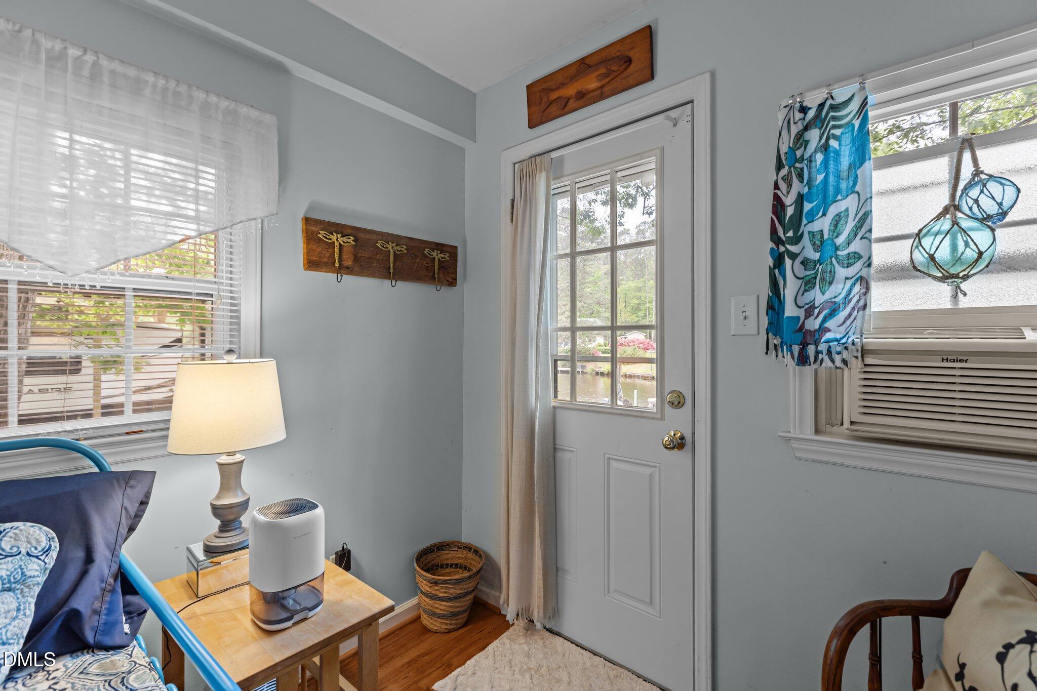 property-img