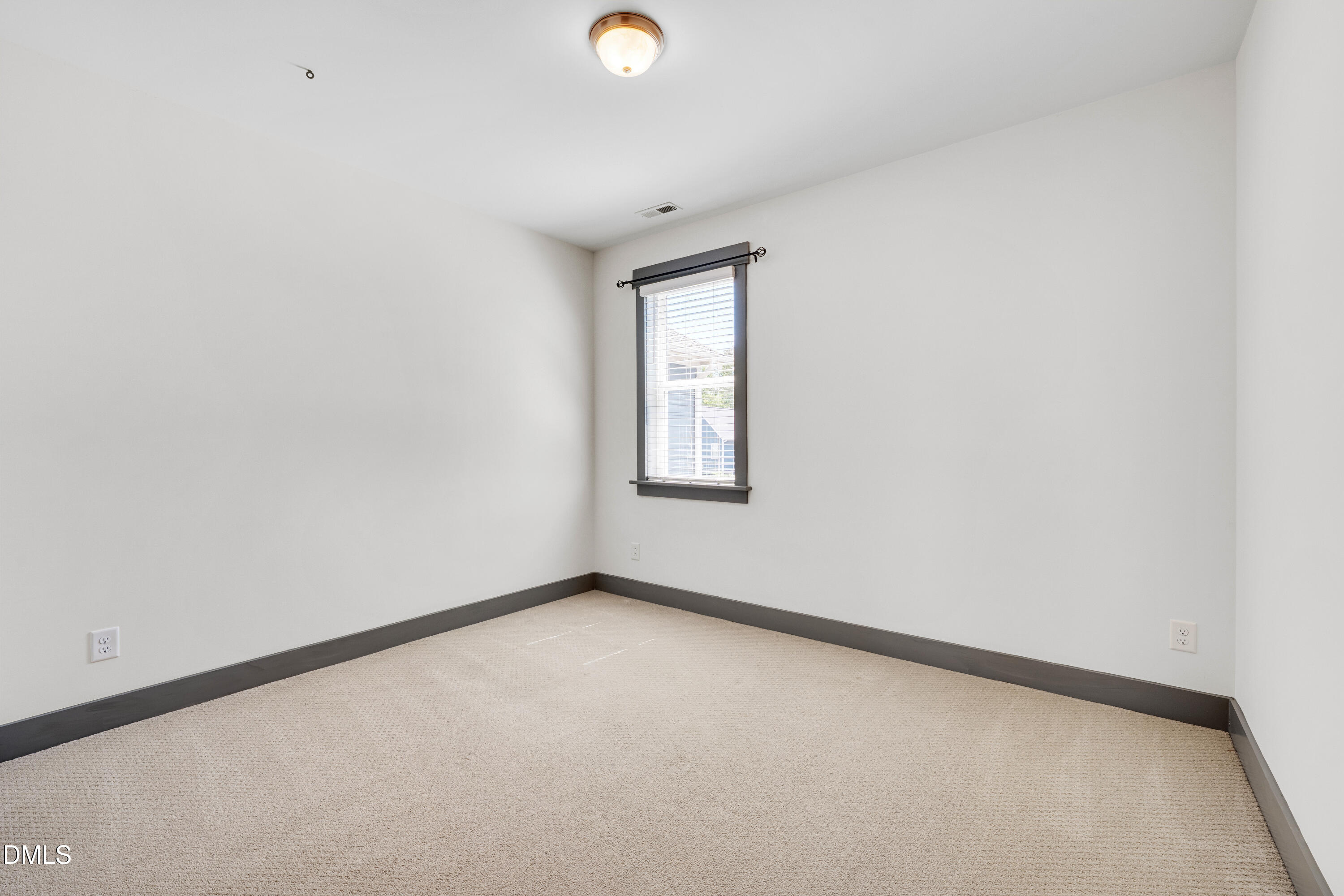Exterior photo of 260 Quarter Gate Trace, Chapel Hill, NC 27516. MLS: 10192230