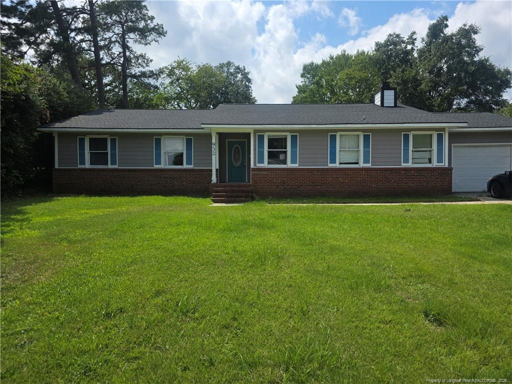 Exterior photo of 932 Brookridge Drive, Fayetteville, NC 28314. MLS: 767092