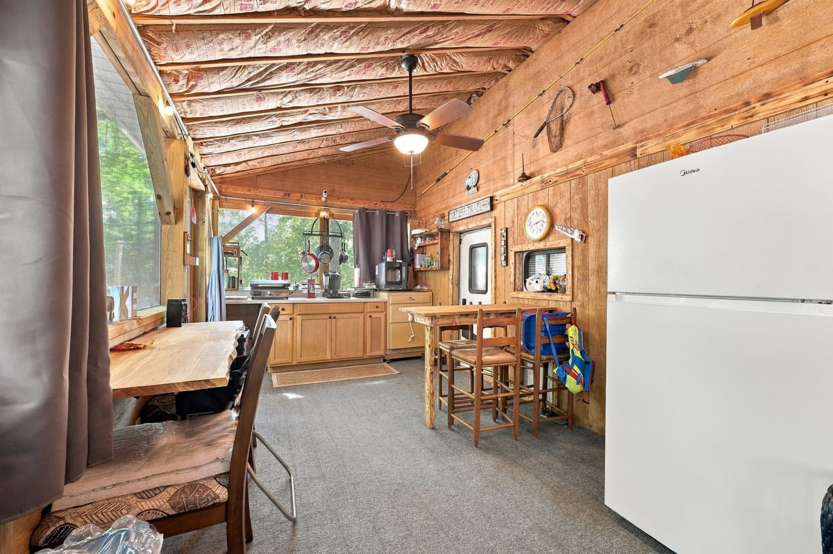 property-img