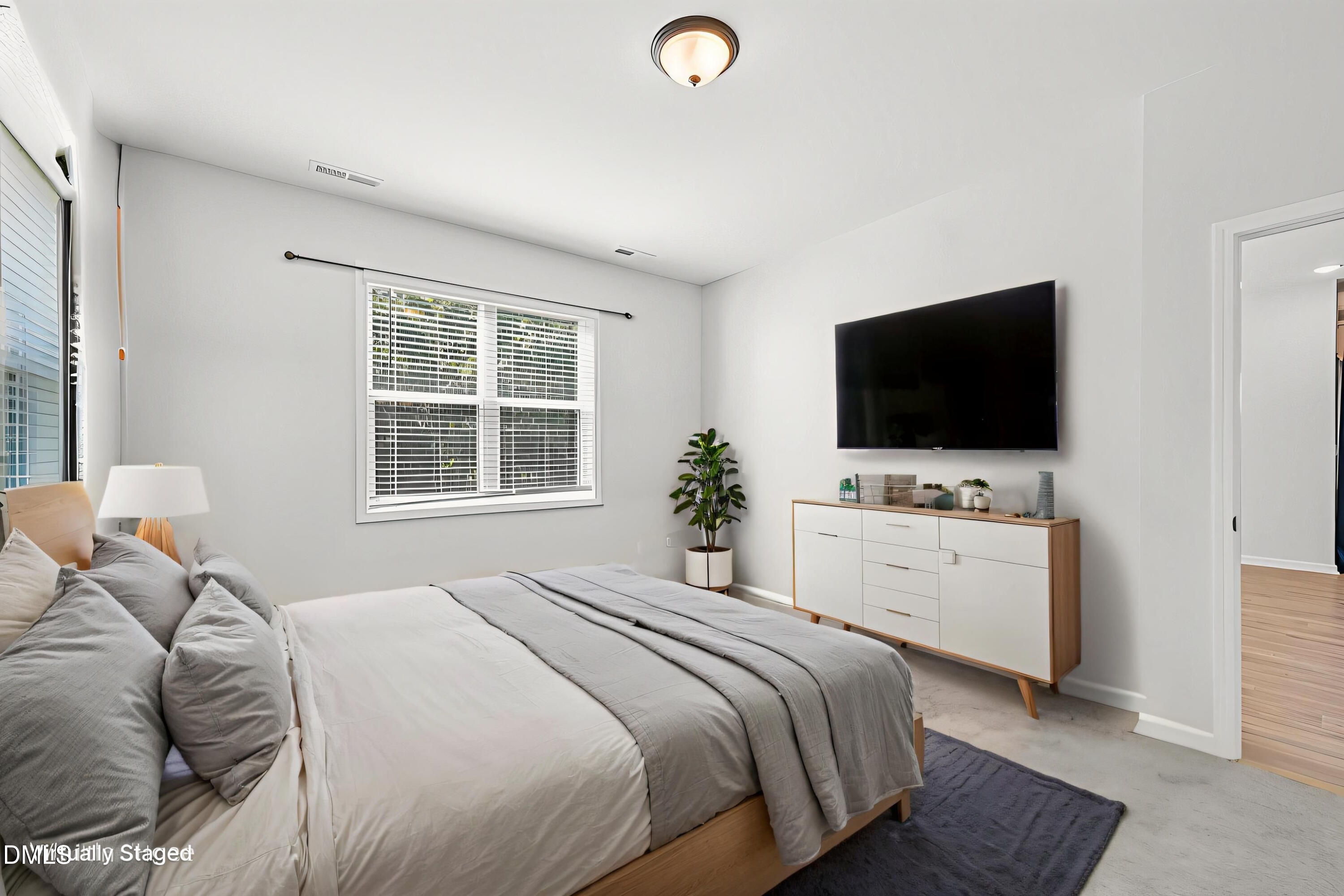property-img
