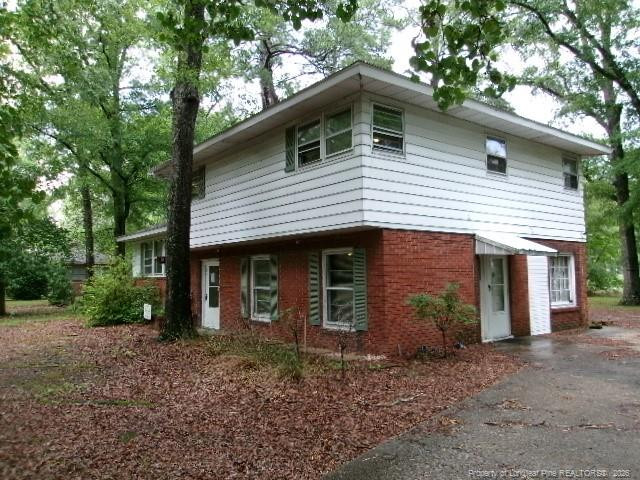 Exterior photo of 704 McNeill Drive, Laurinburg, NC 28352. MLS: 765178