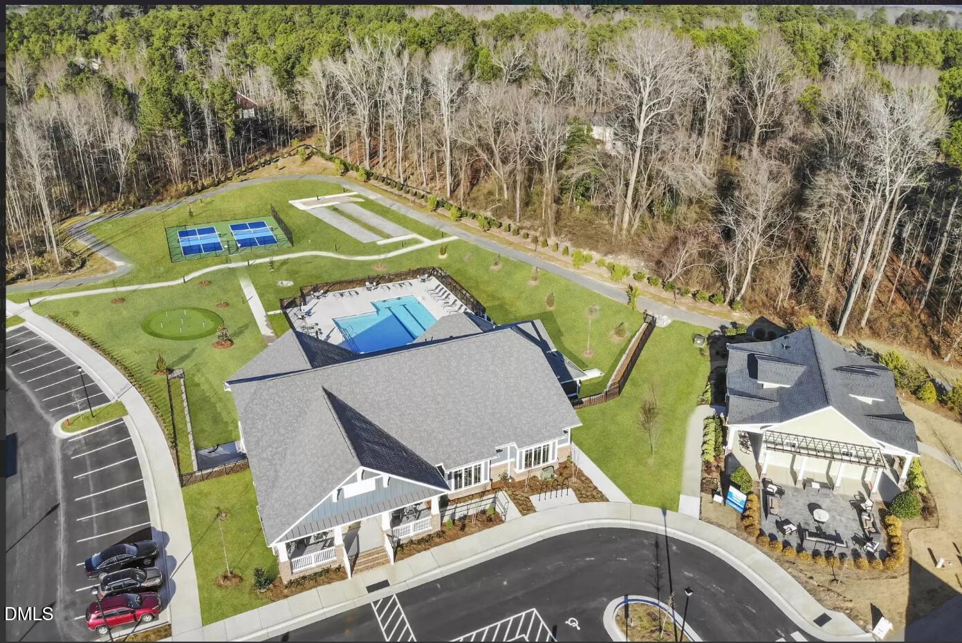 Amenity center