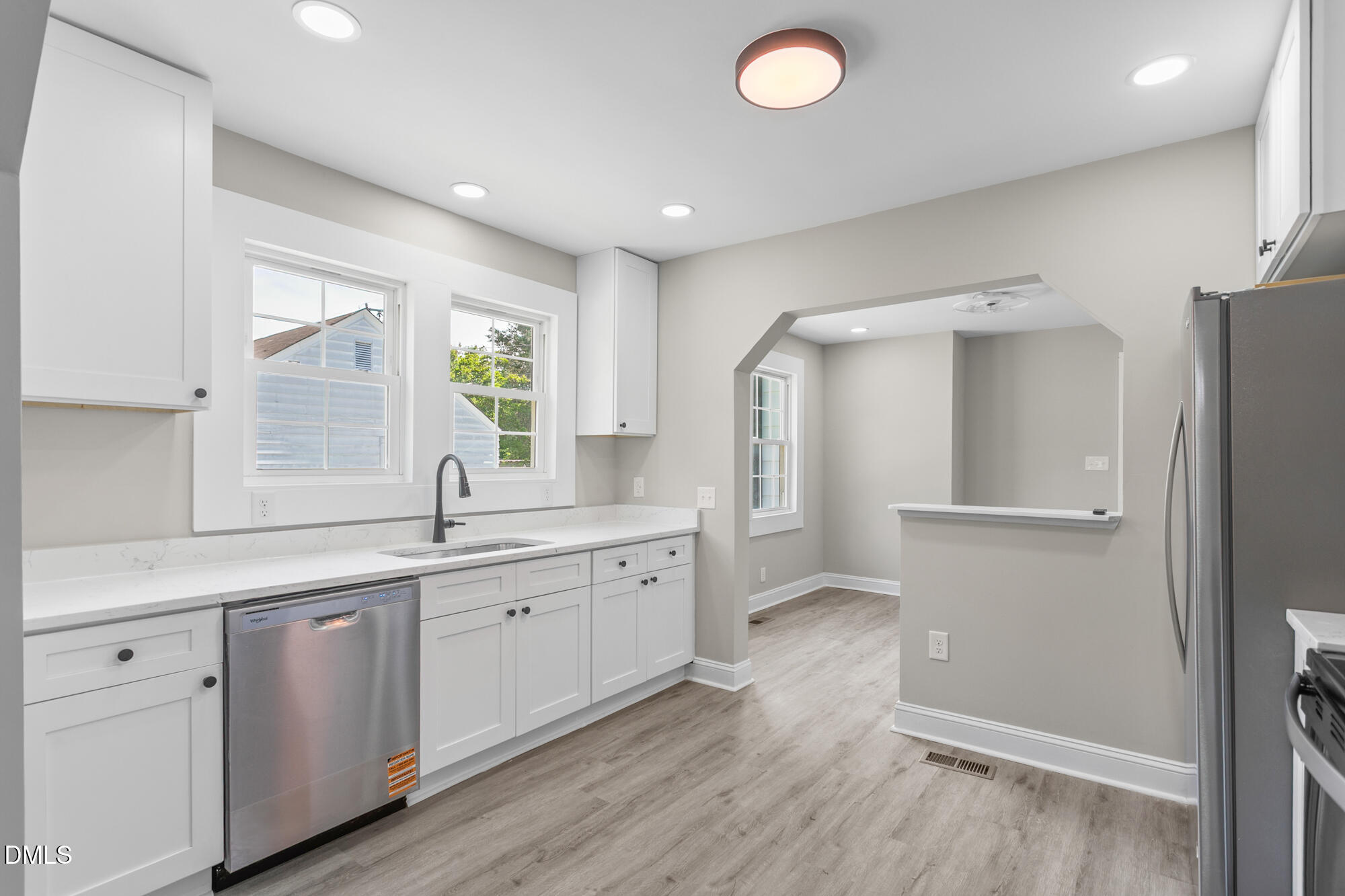 110 W Rockway Street-12