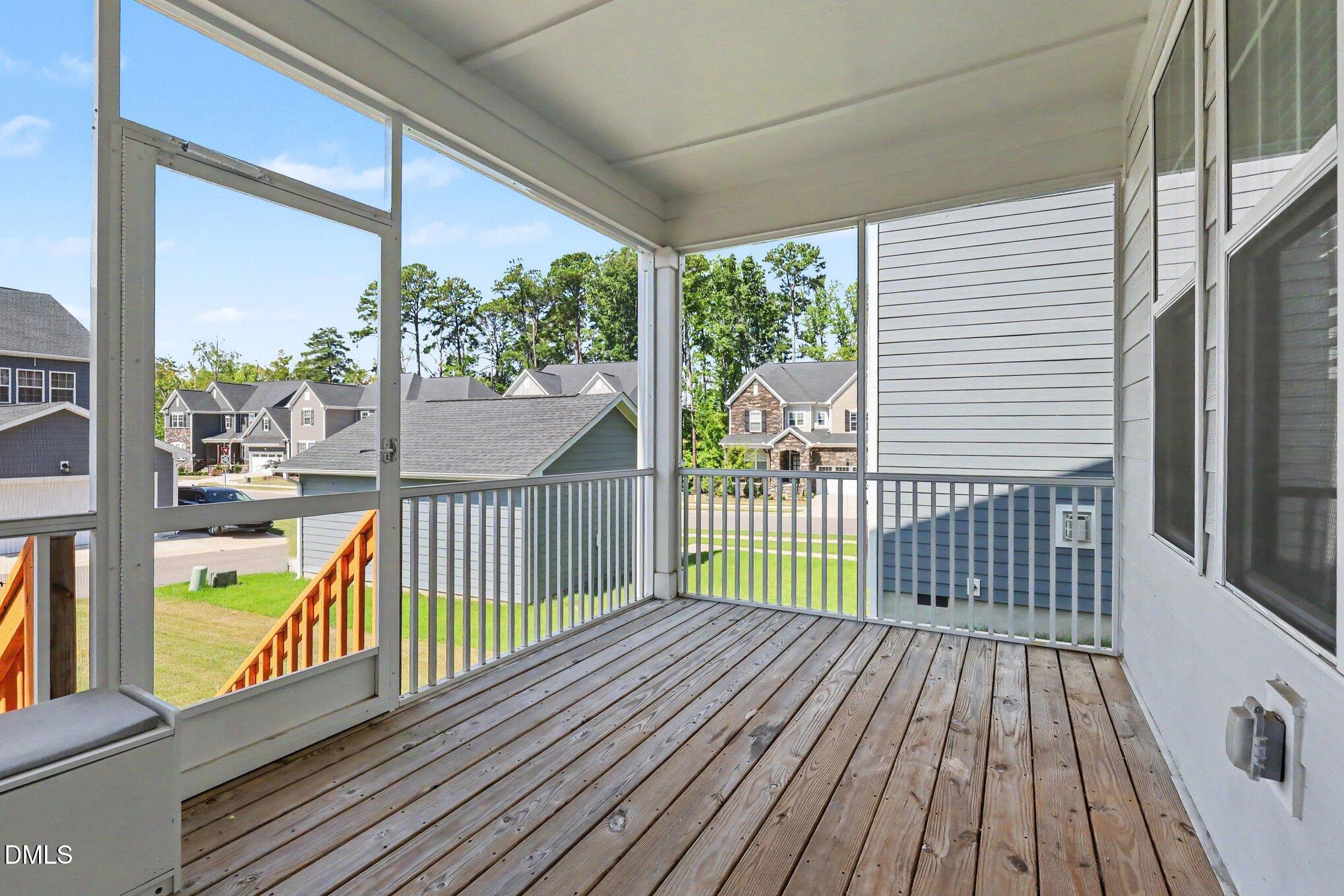 Exterior photo of 2904 Heirloom Way, Apex, NC 27502. MLS: 10192657