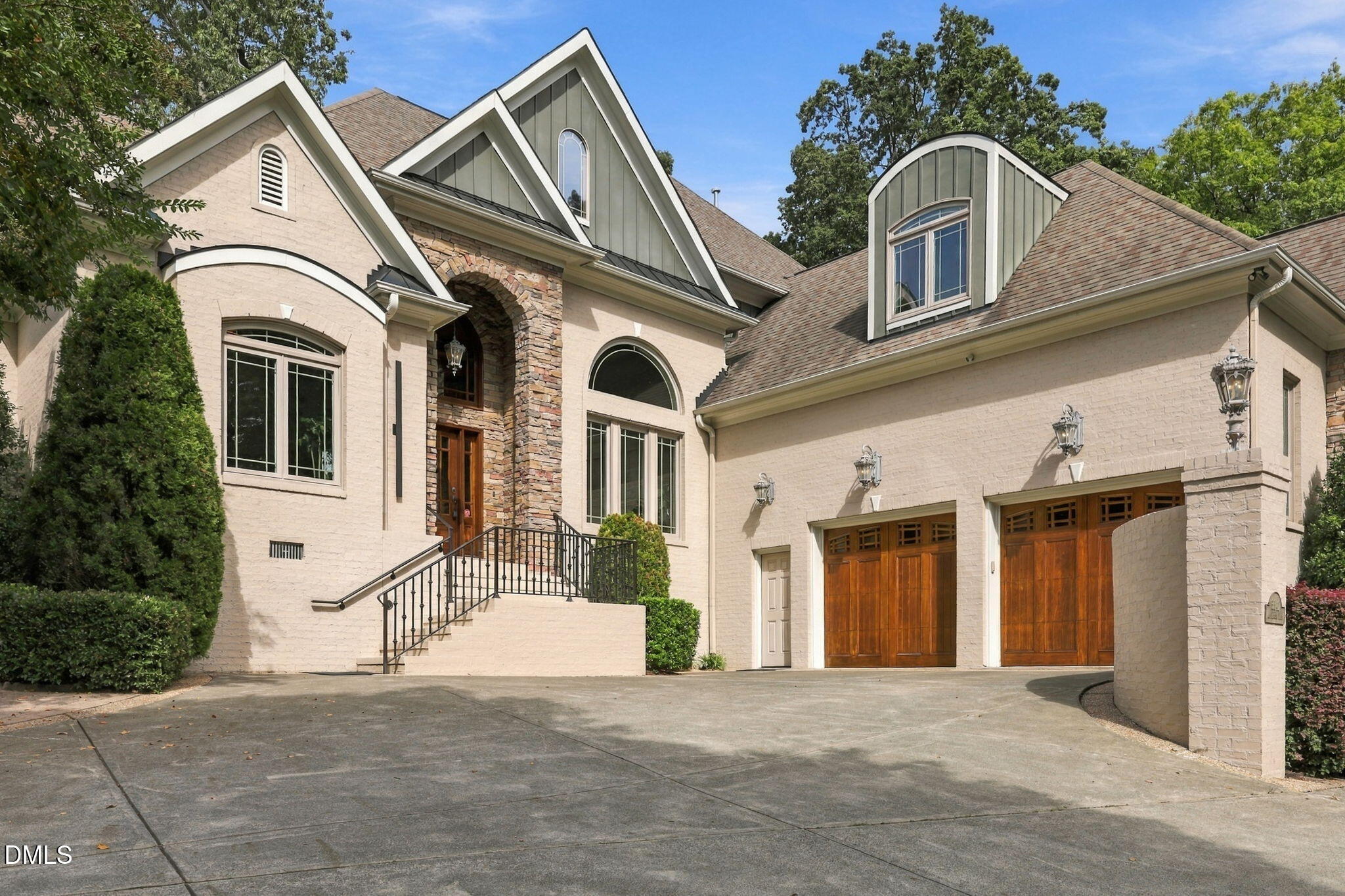 3342 Lake Boone Trail