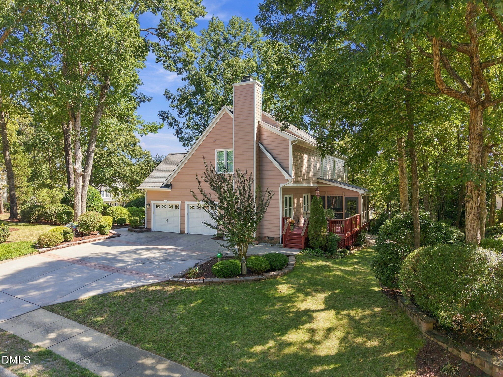 Exterior photo of 1500 Whittington Drive, Raleigh, NC 27614. MLS: 10195581