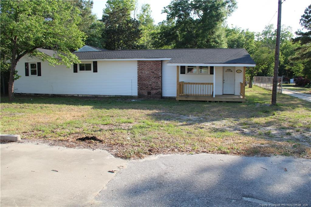 Exterior photo of 5211 Red Maple Lane, Hope Mills, NC 28348. MLS: 762732