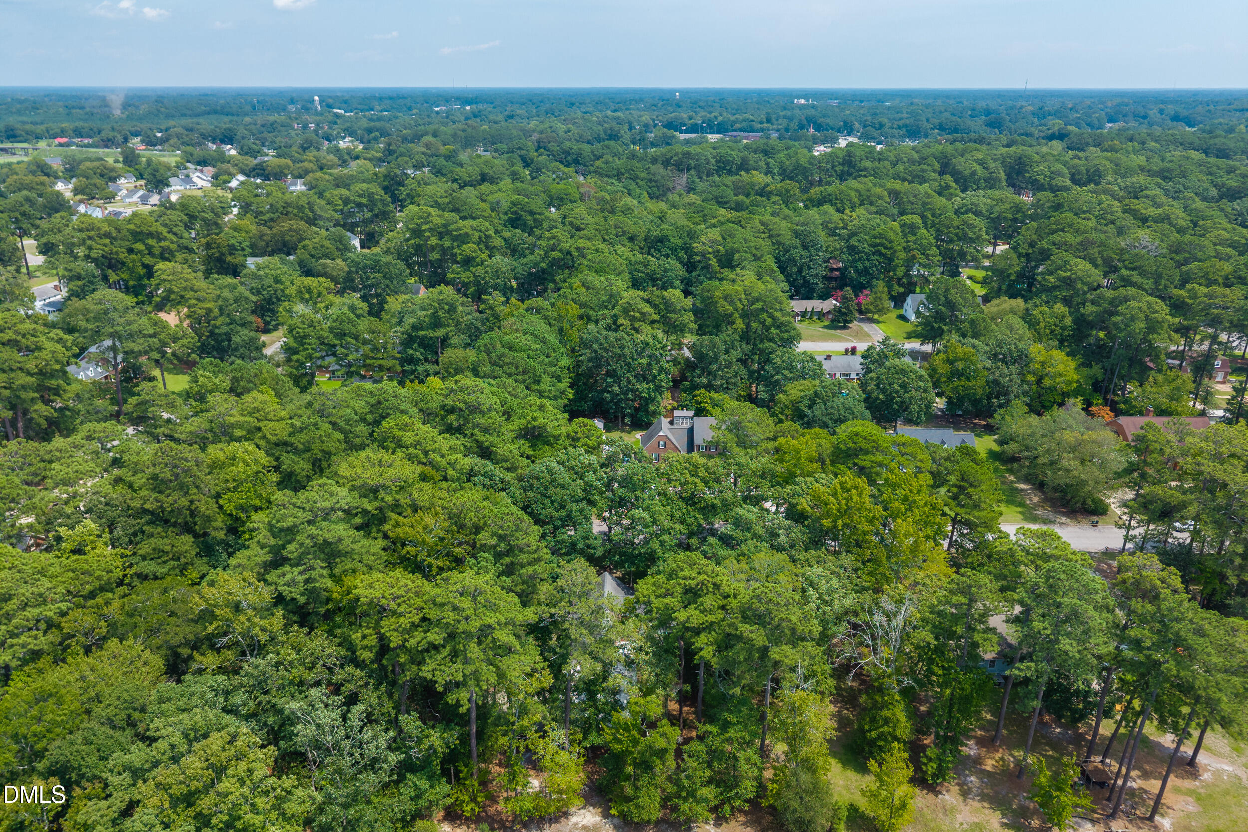 Exterior photo of 1612 Colony Drive, Tarboro, NC 27886. MLS: 10188357