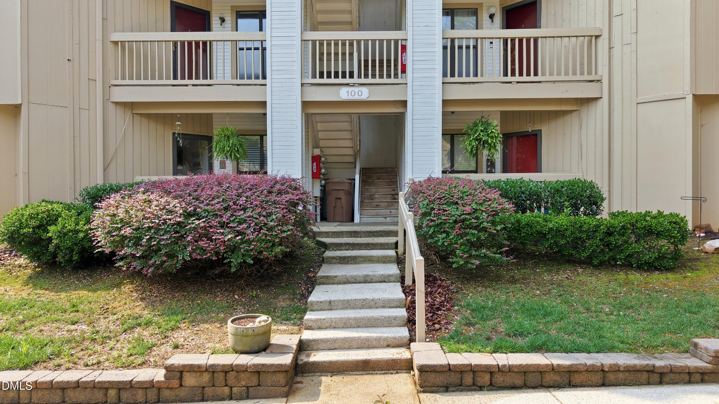 Exterior photo of 132 New Kent Place, Cary, NC 27511. MLS: 10183830