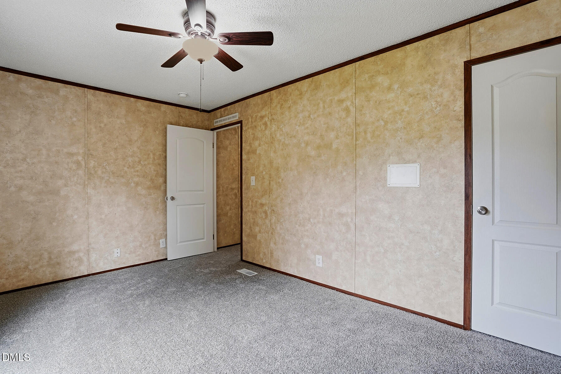 Exterior photo of 308 Morehead Drive 46, Willow Springs, NC 27592. MLS: 10183146